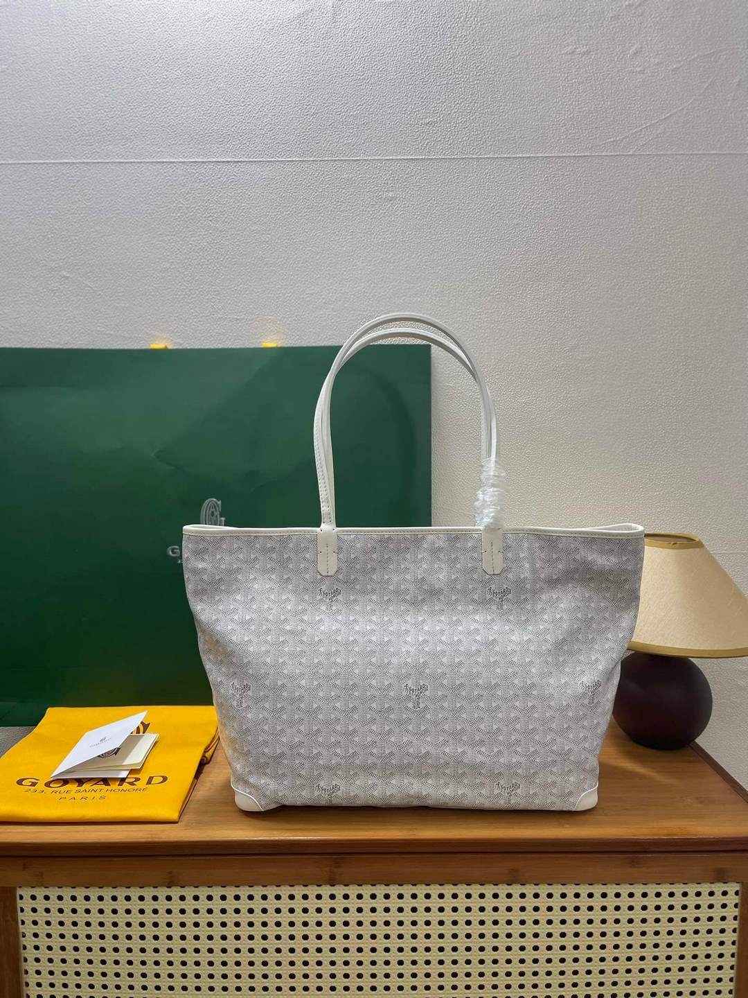 GOYARD Artois MM Tote Bag - White