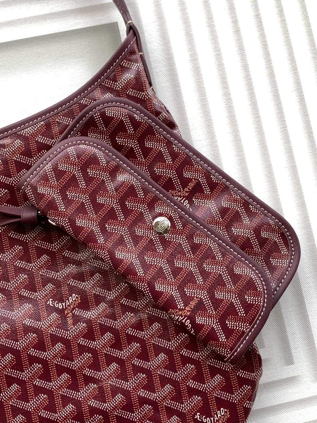 GOYARD Bohème Hobo Bag - Burgundy