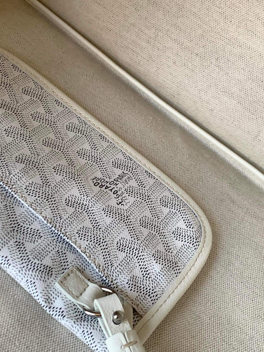 GOYARD Saint Louis GM Tote Bag - White