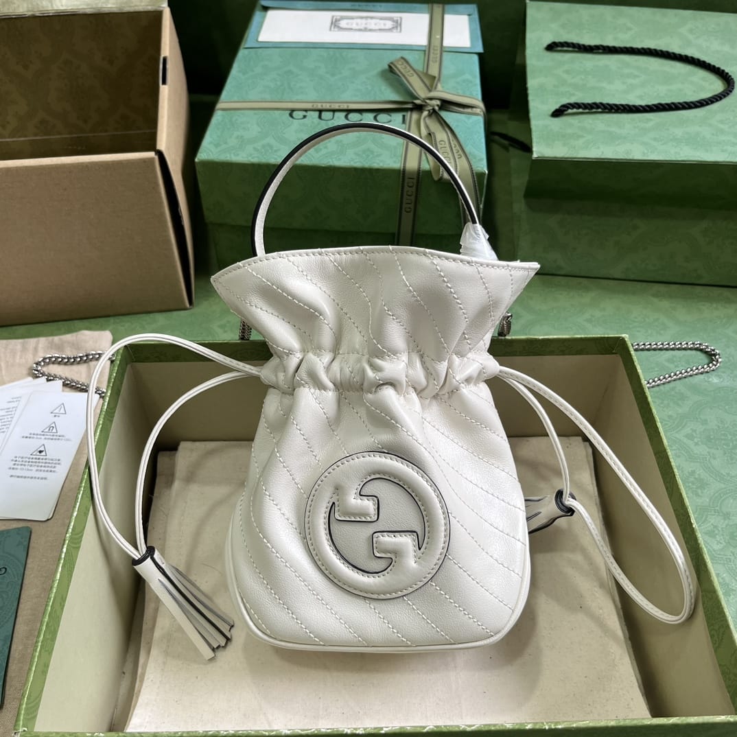 GUCCI Blondie Mini Bucket Bag - White Leather