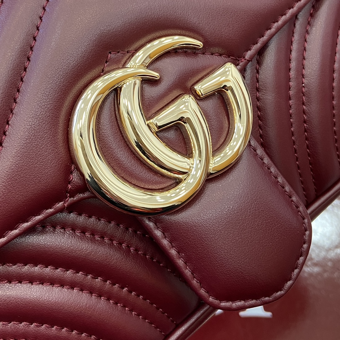 GUCCI GG Marmont Mini Shoulder Bag - Red Leather