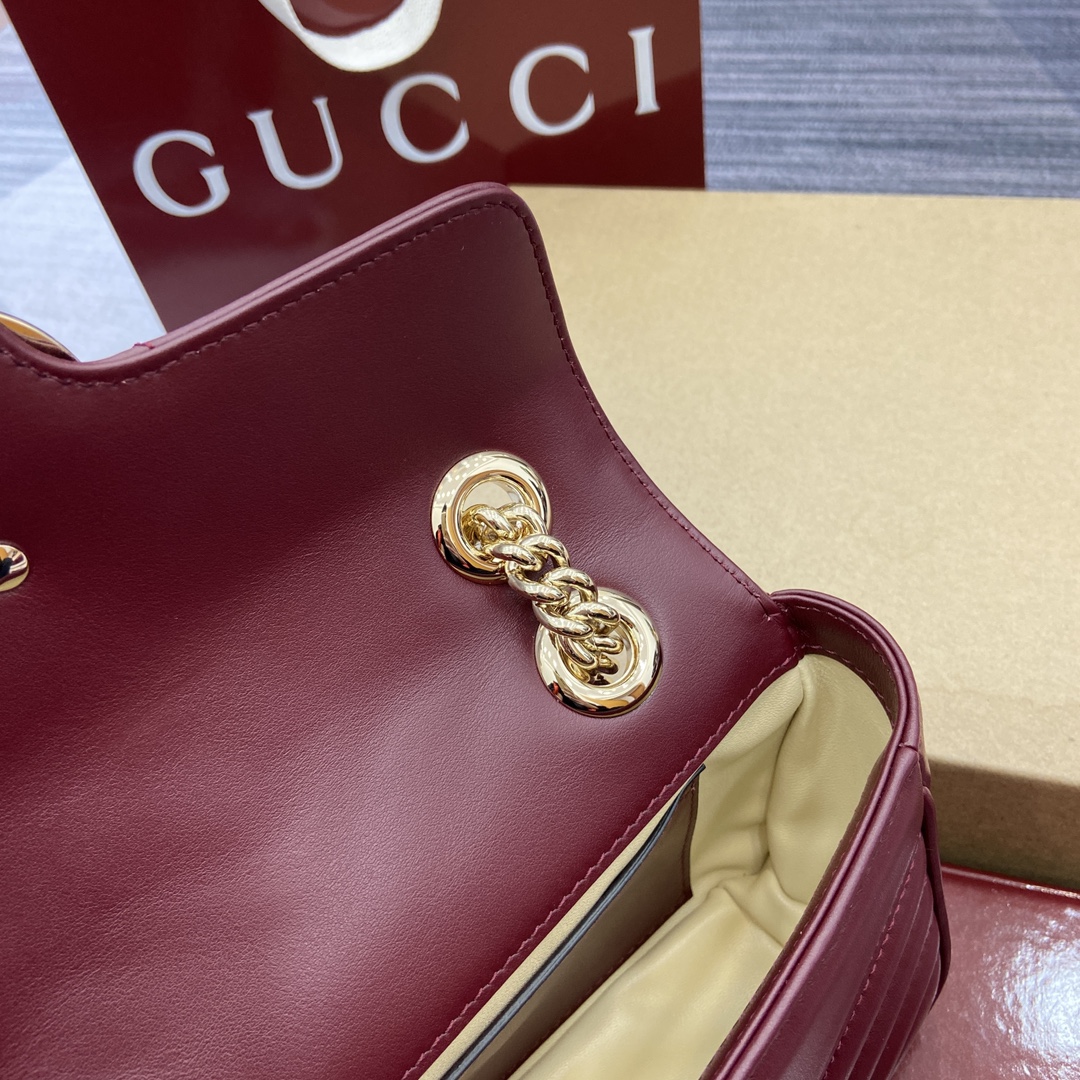 GUCCI GG Marmont Mini Shoulder Bag - Red Leather