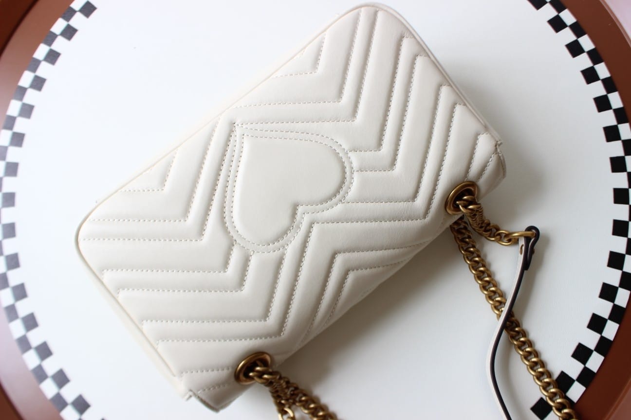 GUCCI GG Marmont Small Shoulder Bag - White Leather