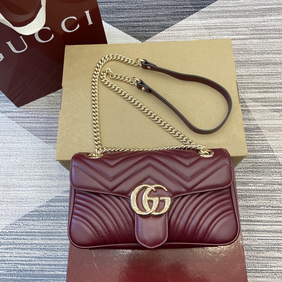 GUCCI GG Marmont Small Shoulder Bag - Red Leather