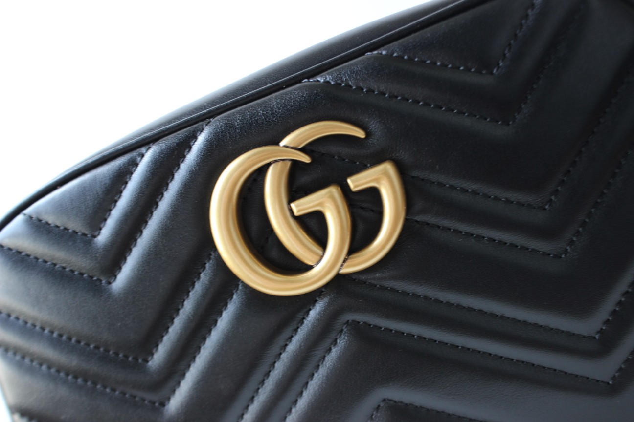 GUCCI GG Marmont Small Camera Shoulder Bag - Black Leather