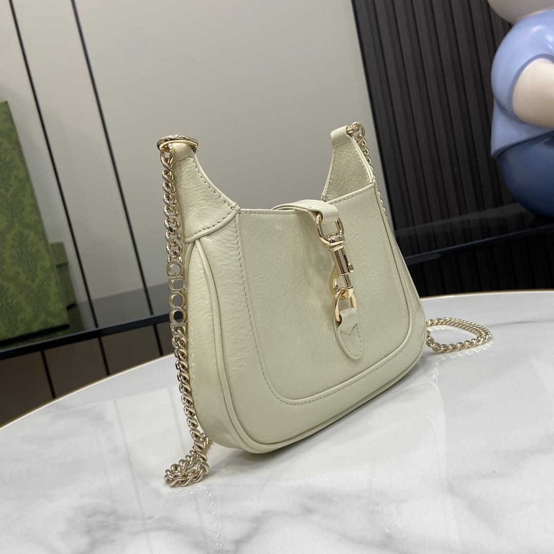 GUCCI Jackie Notte Mini Shoulder Bag in Patent Leather - Ivory