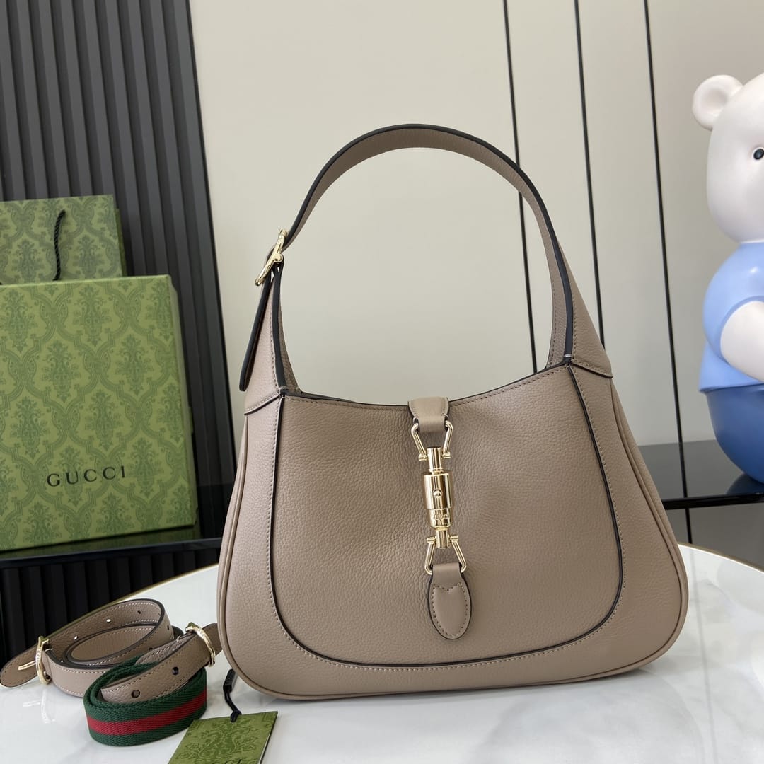 GUCCI Jackie 1961 Small Shoulder Bag in Grain Leather - Taupe