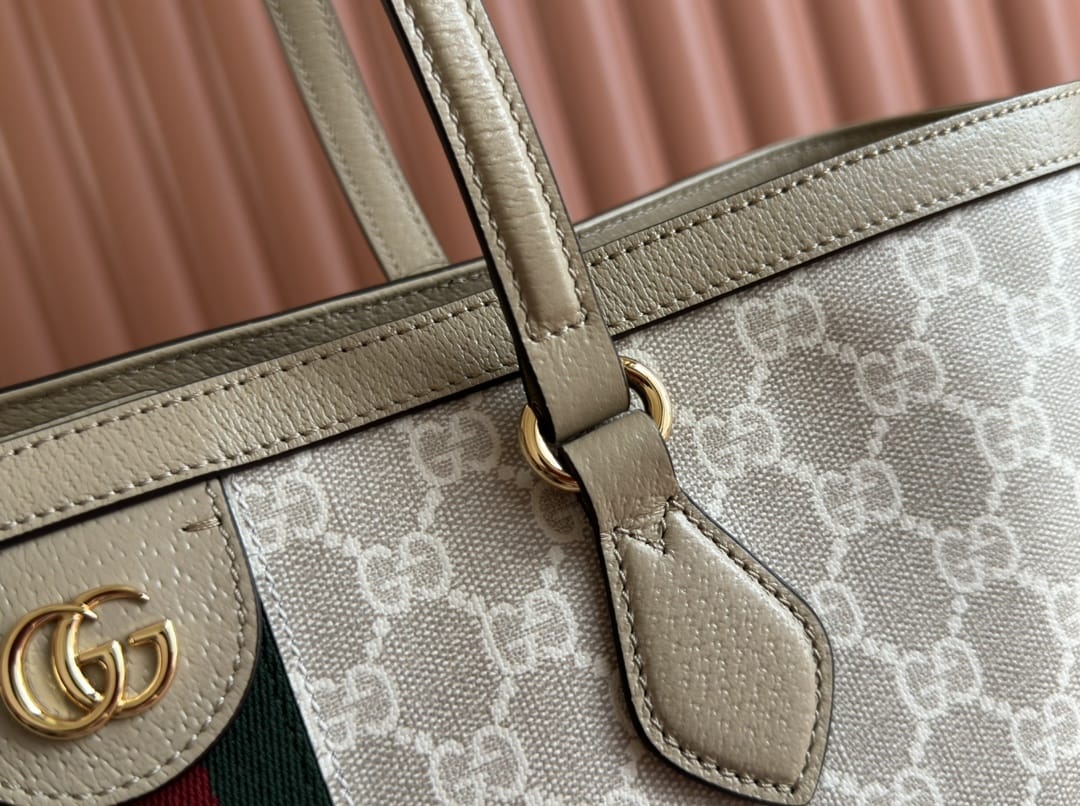 GUCCI Ophidia Medium Tote Bag - Beige and White GG Supreme