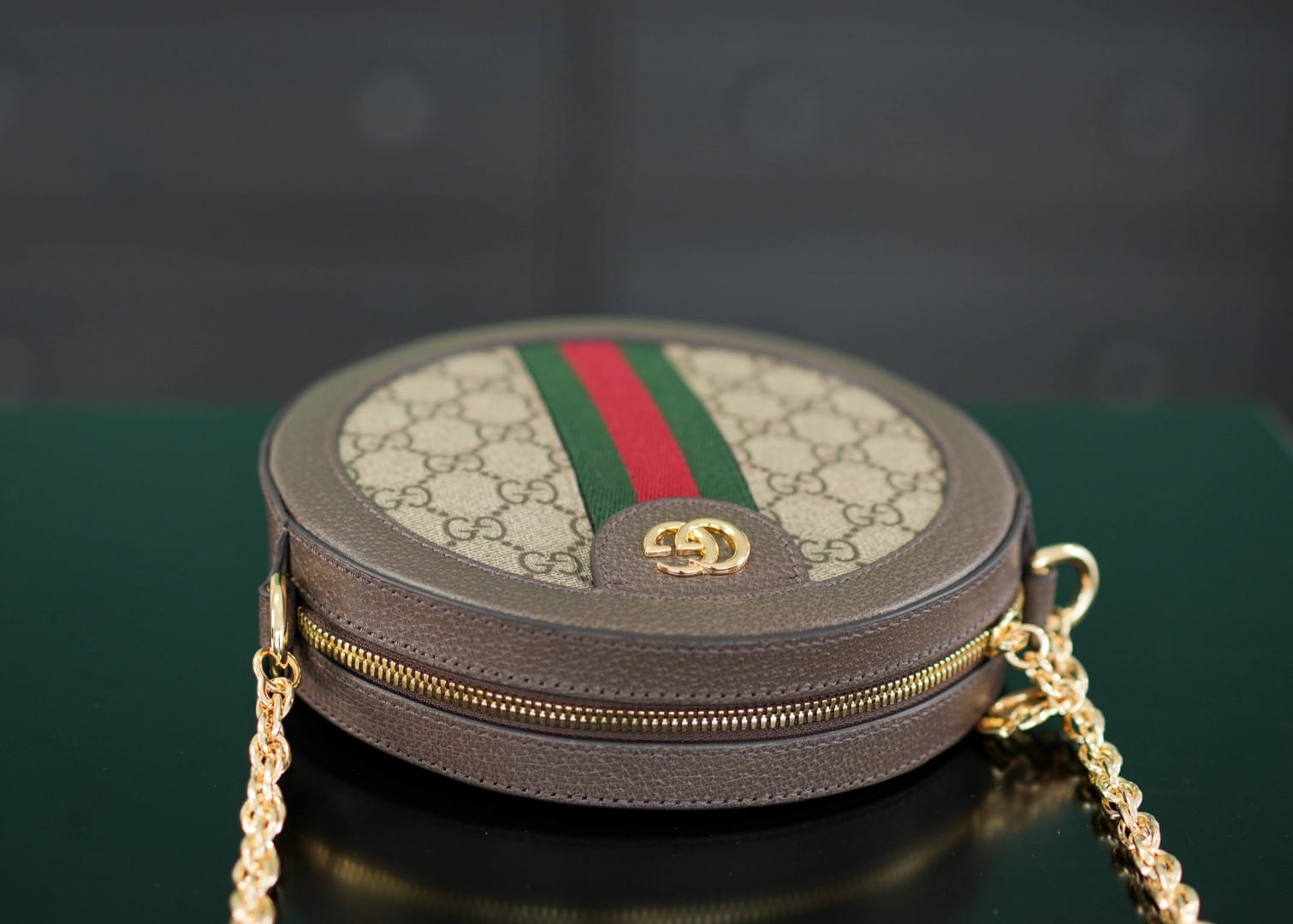 GUCCI Ophidia GG Supreme Mini Round Shoulder Bag