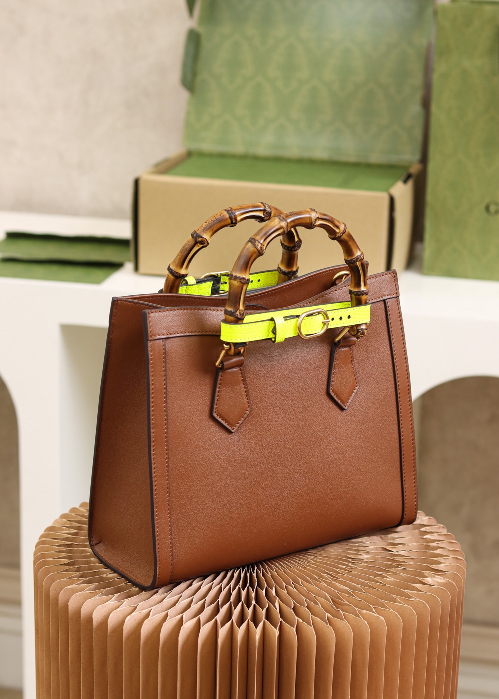 GUCCI Diana Small Tote Bag - Brown Leather