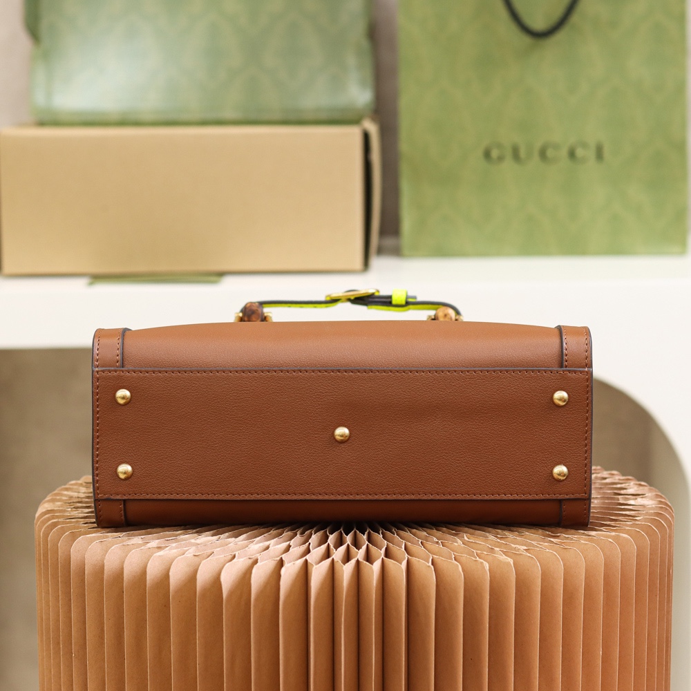 GUCCI Diana Small Tote Bag - Brown Leather