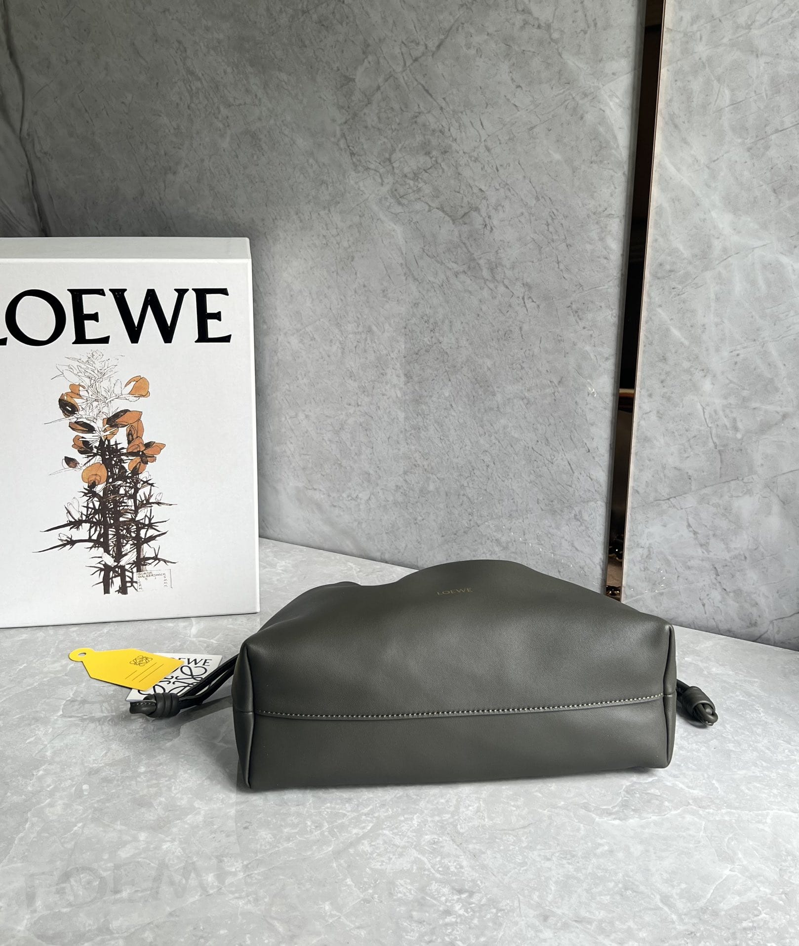 LOEWE Medium Flamenco Purse Bag In Mellow Nappa Lambskin - Dark Khaki Green