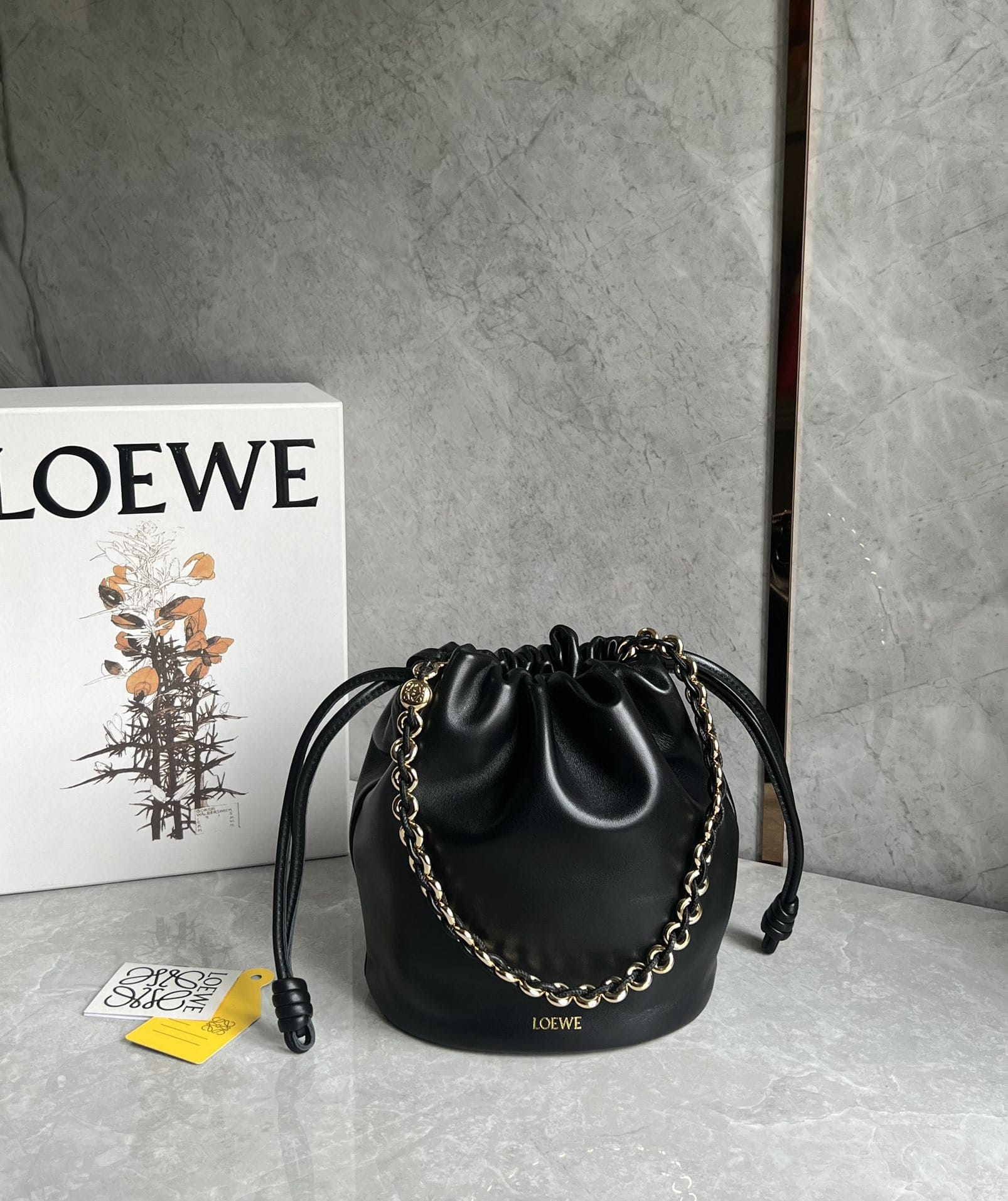 LOEWE Flamenco Purse Bucket In Mellow Nappa Lambskin - Black