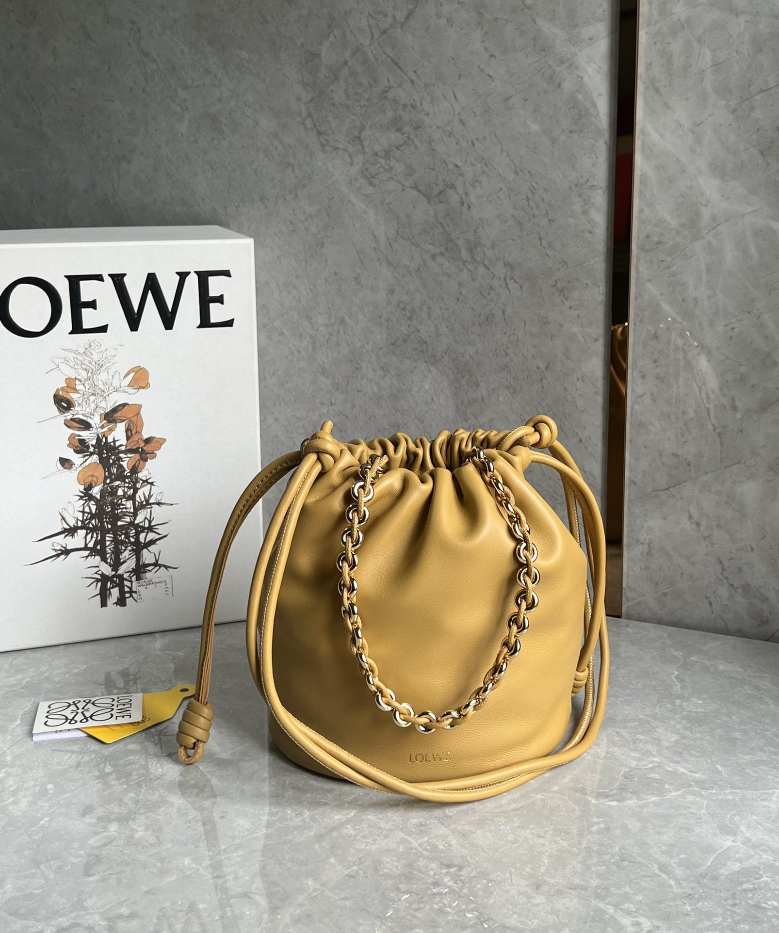 LOEWE Flamenco Purse Bucket In Mellow Nappa Lambskin - Sahara