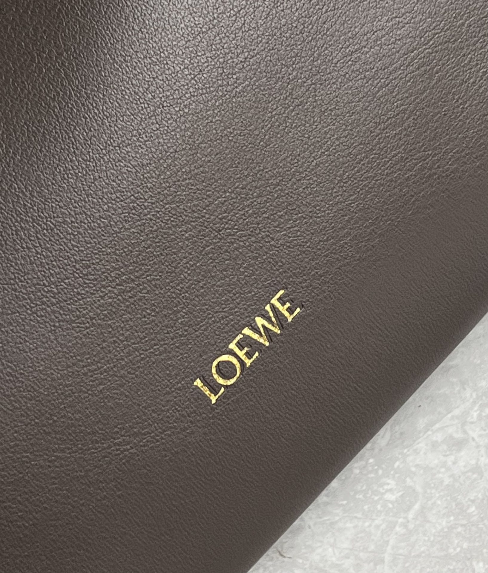 LOEWE Medium Flamenco Clutch Bag In Nappa Calfskin - Chocolate