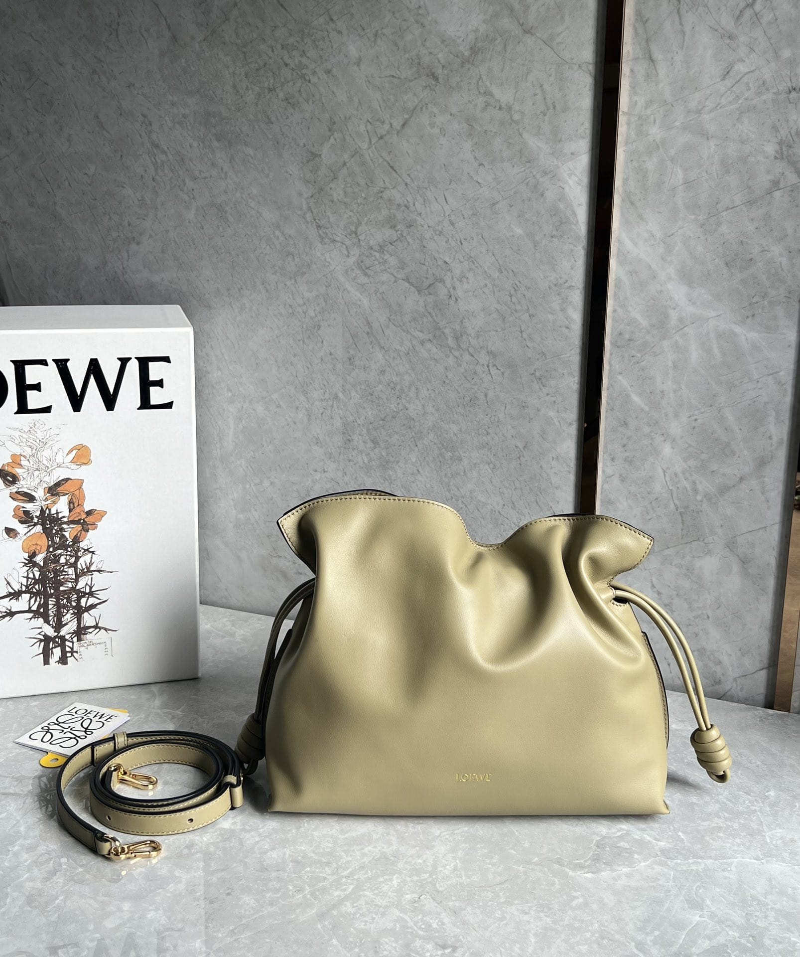 LOEWE Medium Flamenco Clutch Bag In Nappa Calfskin - Clay Green