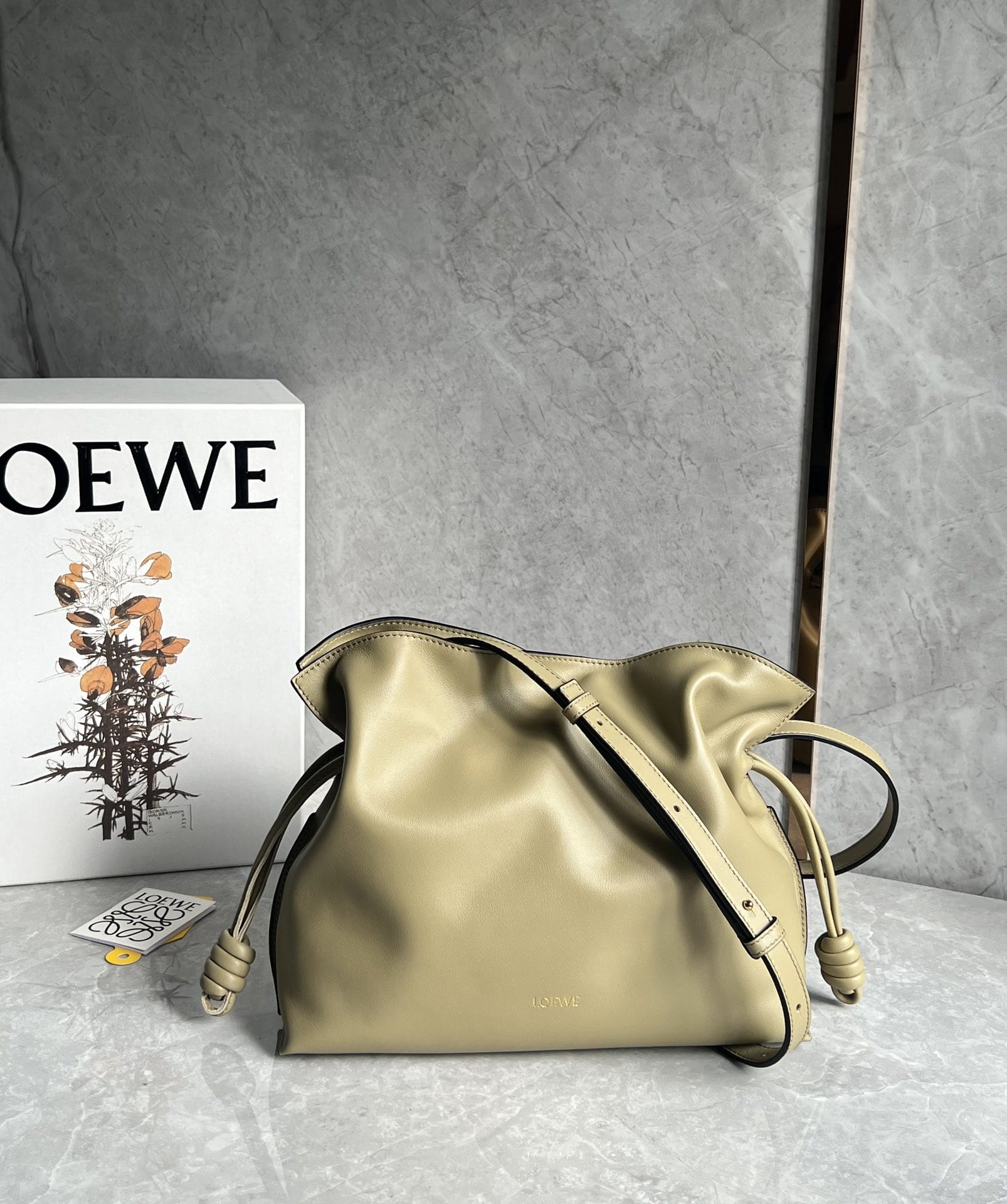 LOEWE Medium Flamenco Clutch Bag In Nappa Calfskin - Clay Green