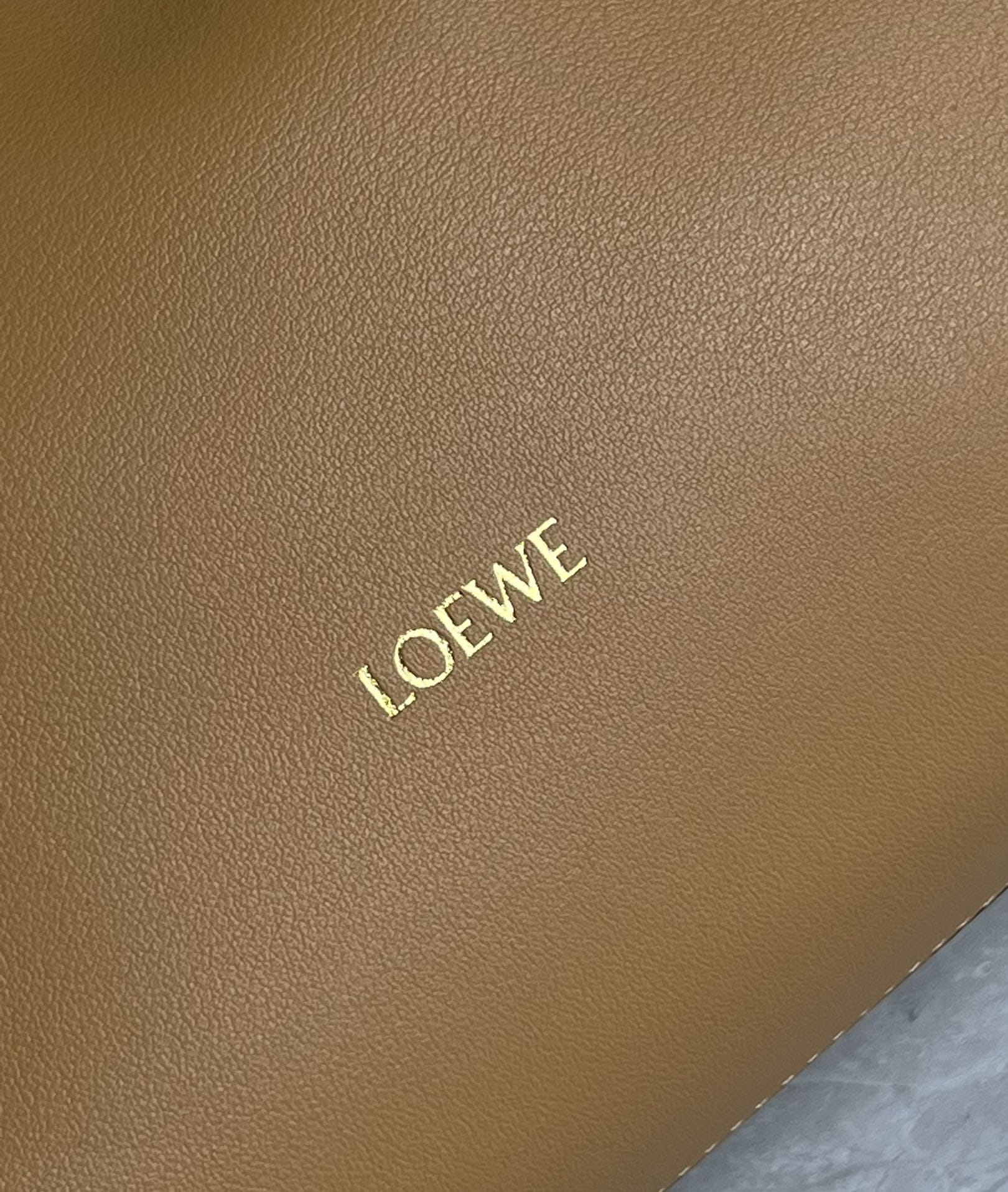 LOEWE Medium Flamenco Clutch Bag In Nappa Calfskin - Warm Desert