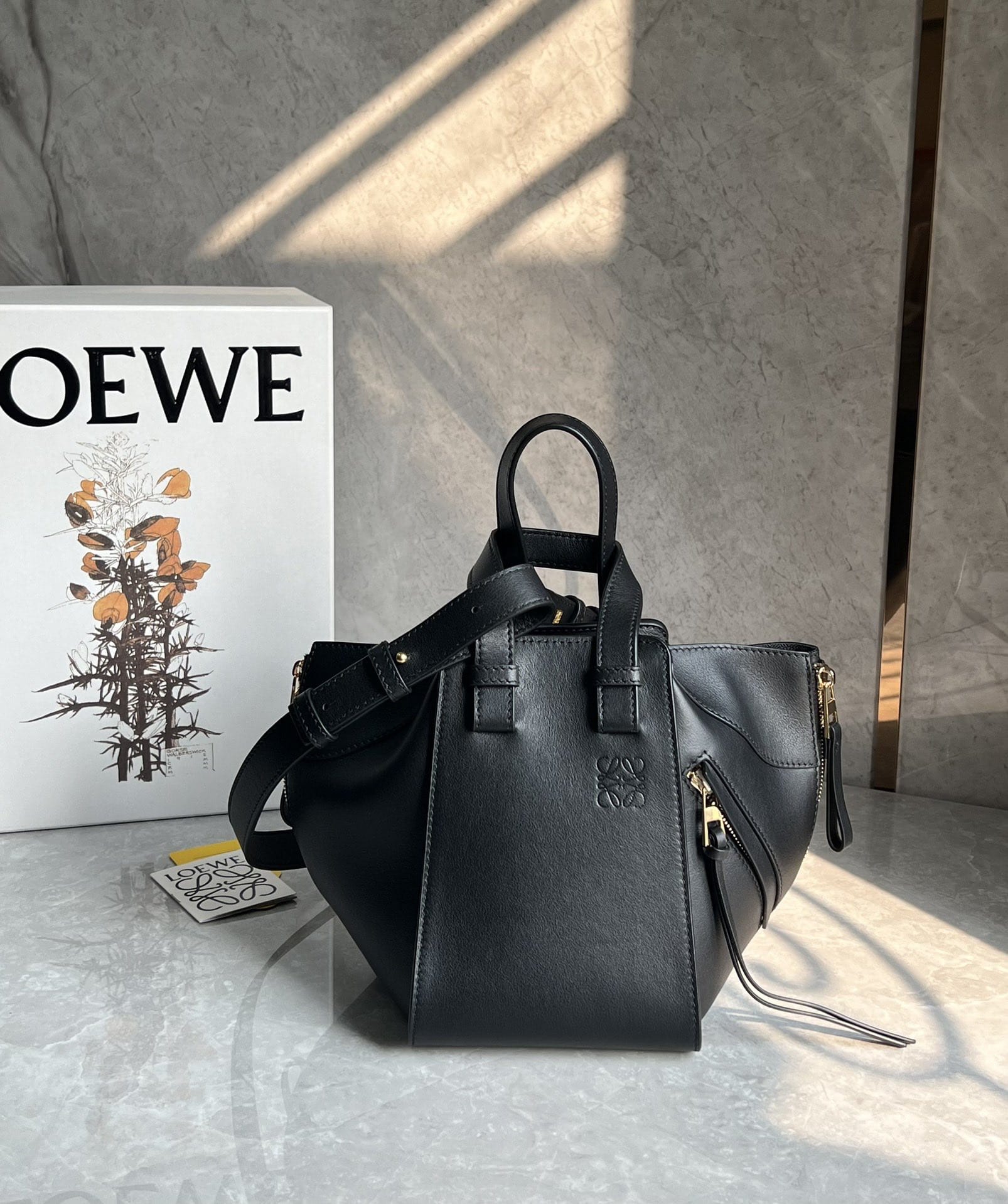 LOEWE Compact Hammock Bag In Classic Calfskin - Black