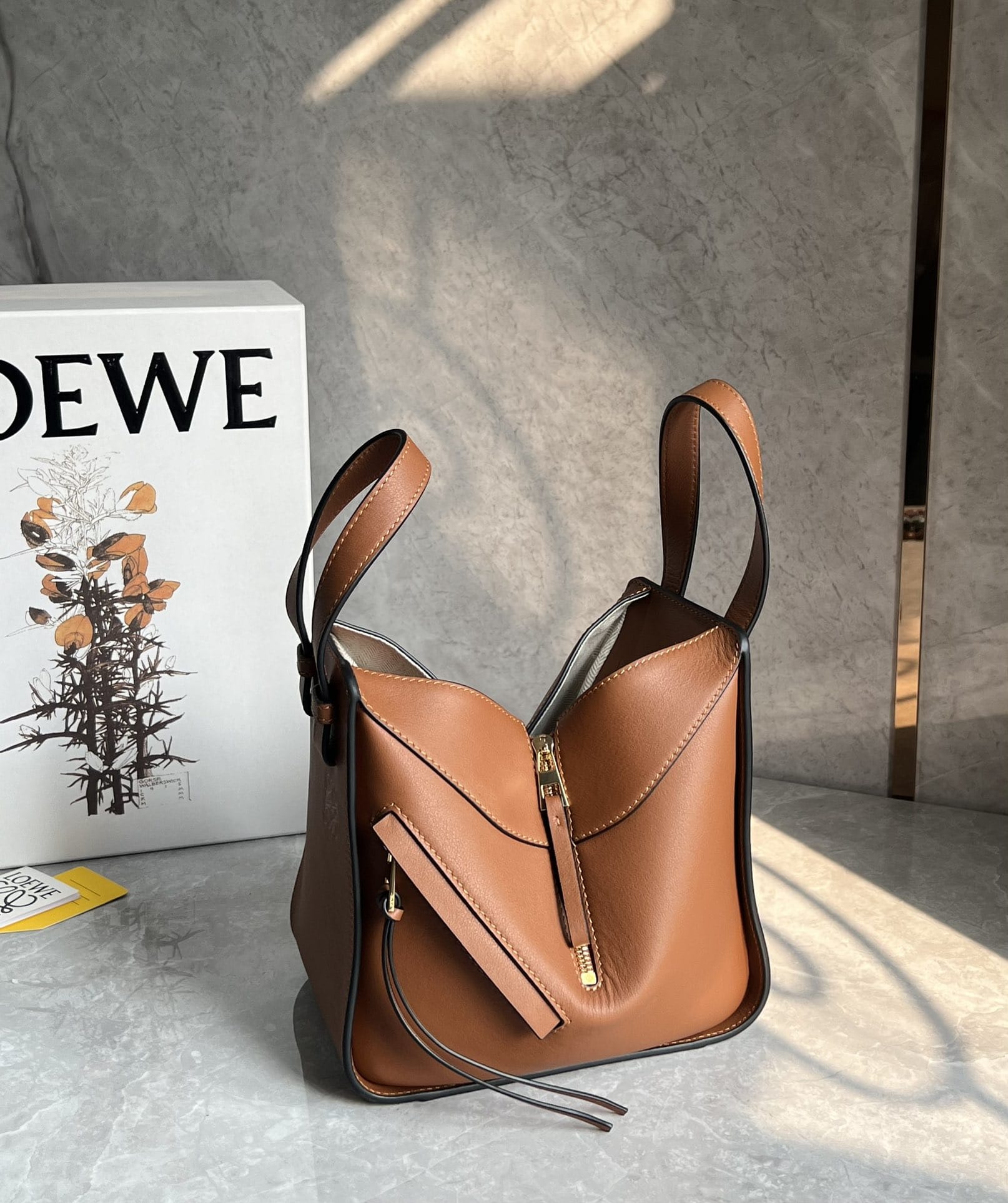 LOEWE Compact Hammock Bag In Classic Calfskin - Tan