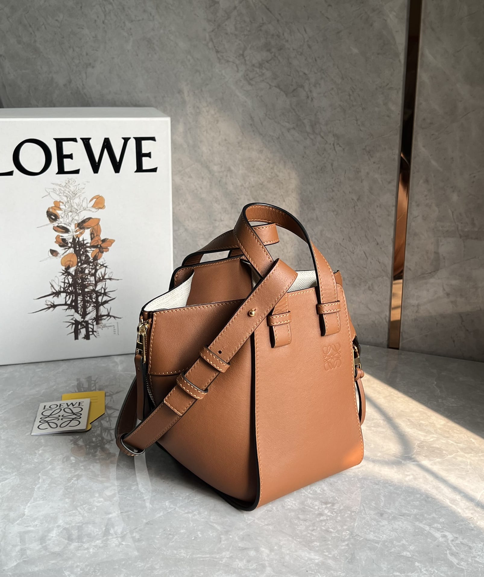 LOEWE Compact Hammock Bag In Classic Calfskin - Tan