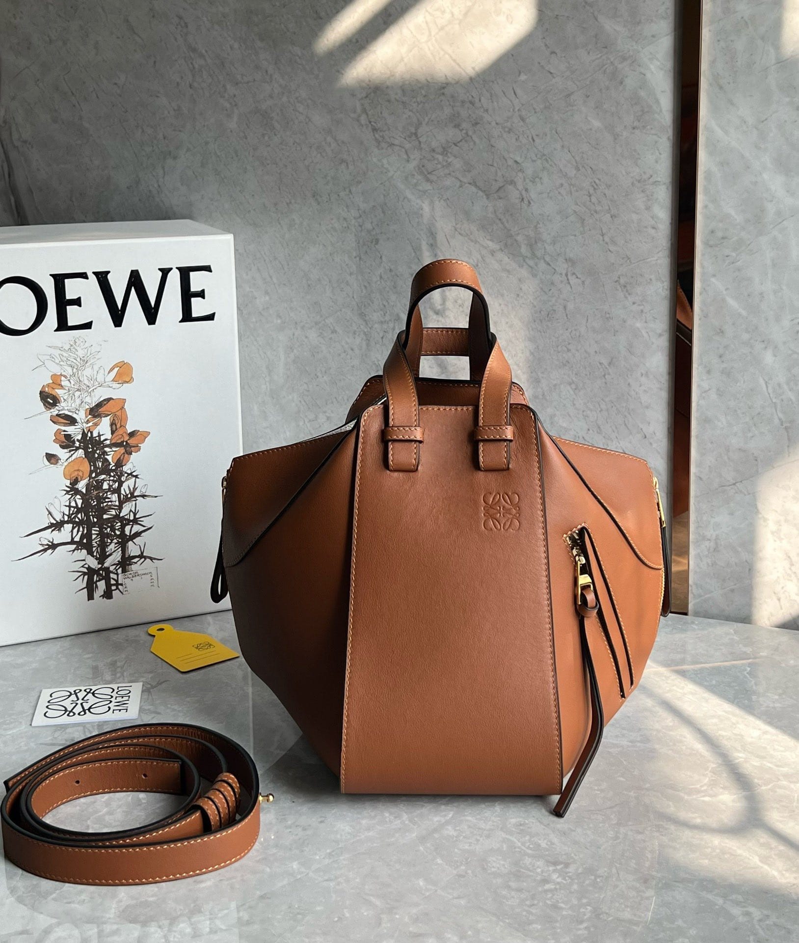 LOEWE Small Hammock Bag In Classic Calfskin - Tan