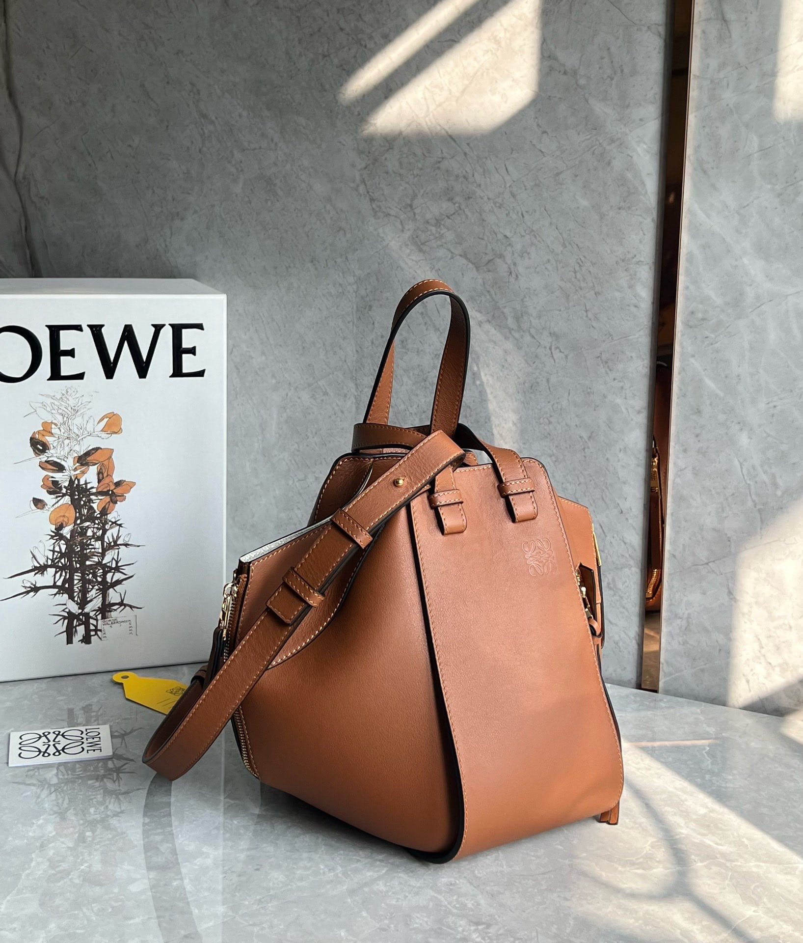 LOEWE Small Hammock Bag In Classic Calfskin - Tan