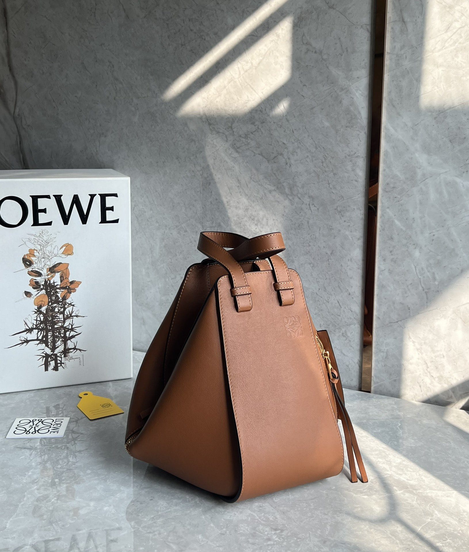 LOEWE Small Hammock Bag In Classic Calfskin - Tan