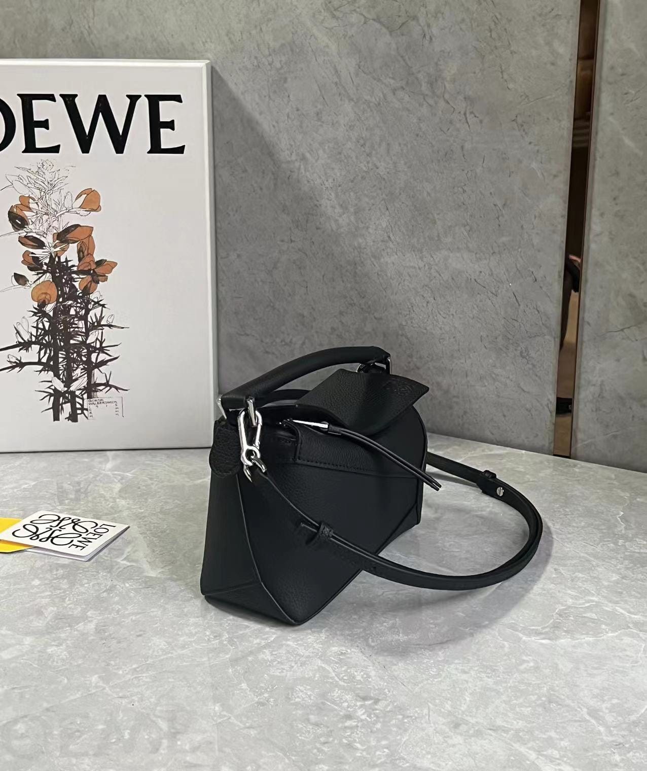 LOEWE Mini Puzzle Bag In  Calfskin - Black