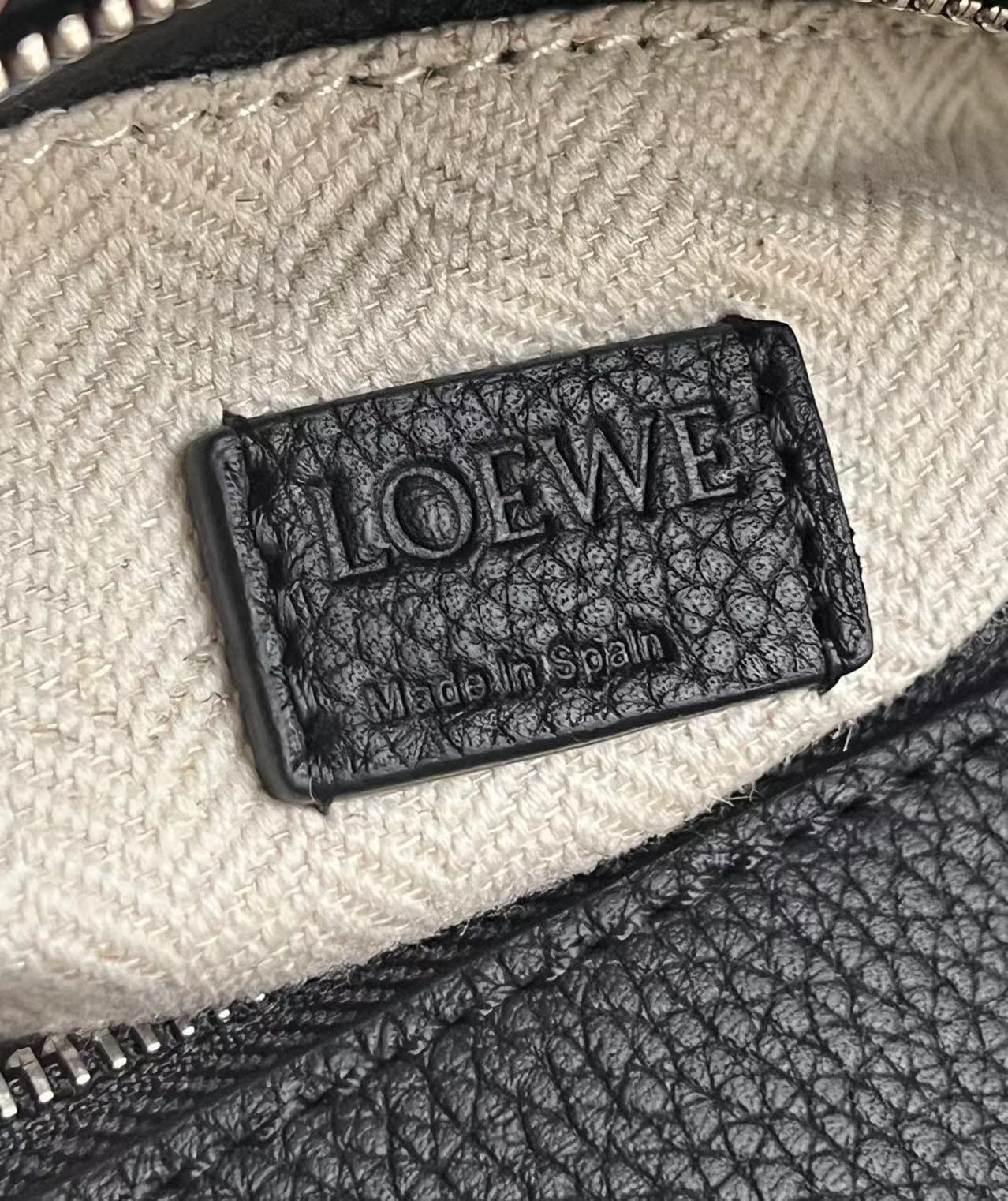 LOEWE Mini Puzzle Bag In  Calfskin - Black