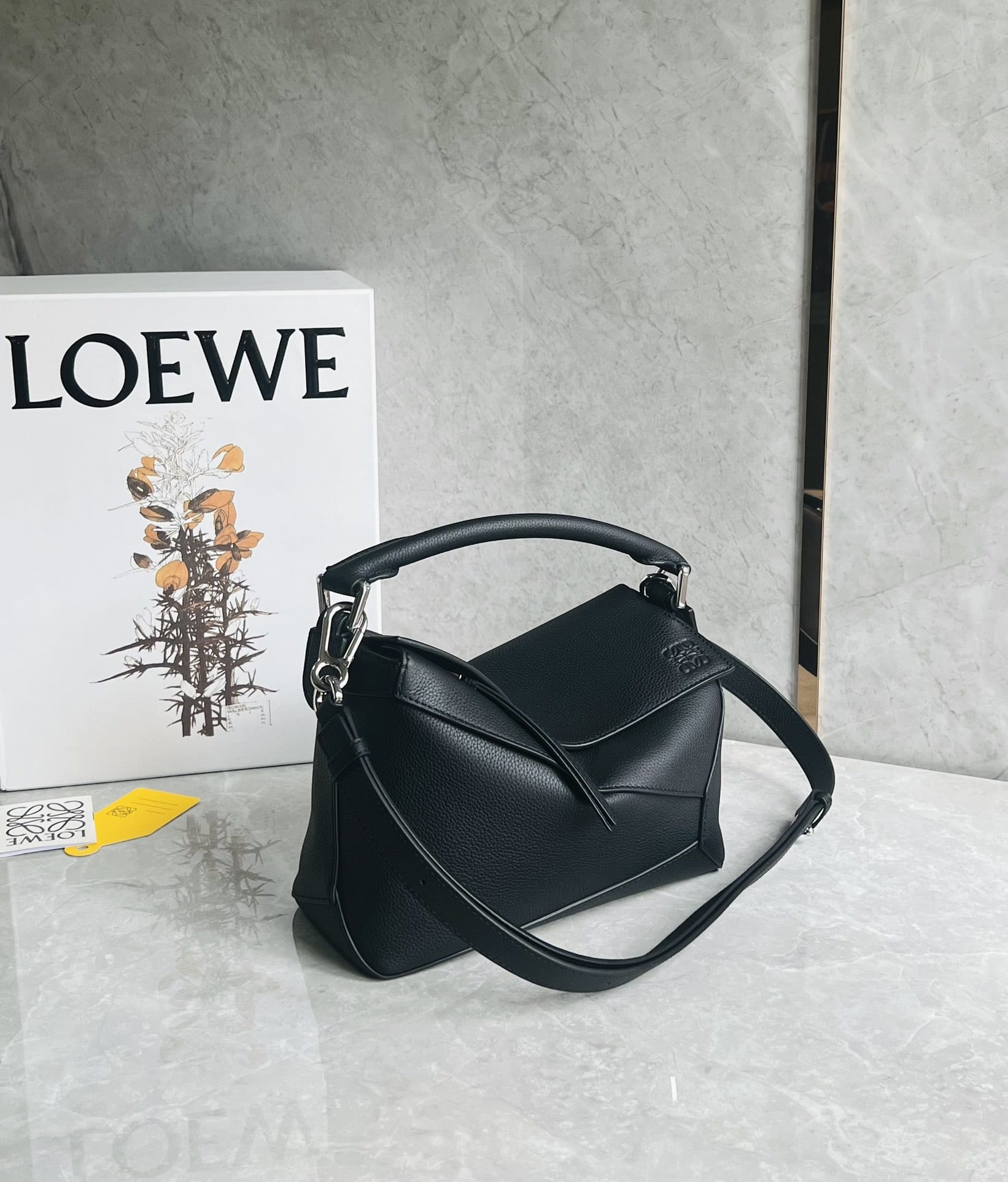 LOEWE Small Puzzle Bag In  Calfskin - Black