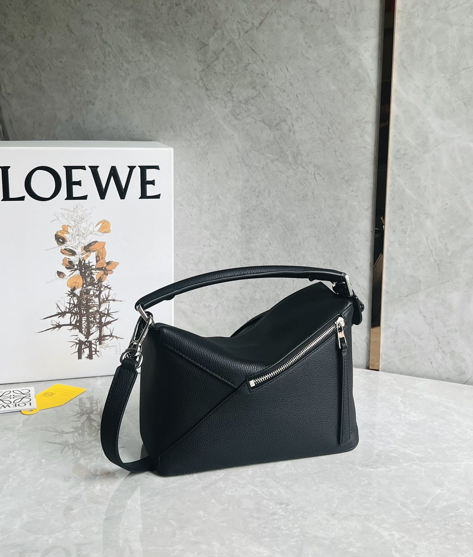 LOEWE Small Puzzle Bag In  Calfskin - Black