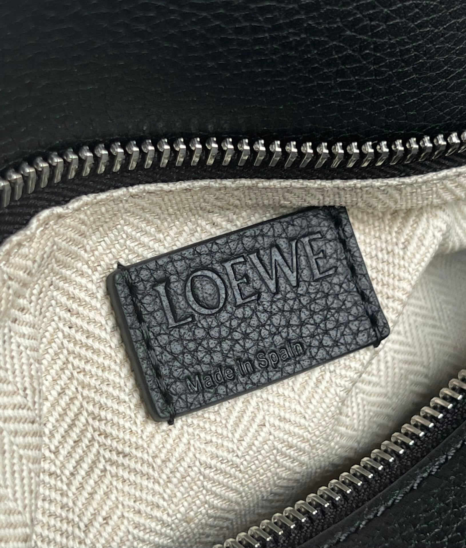 LOEWE Small Puzzle Bag In  Calfskin - Black