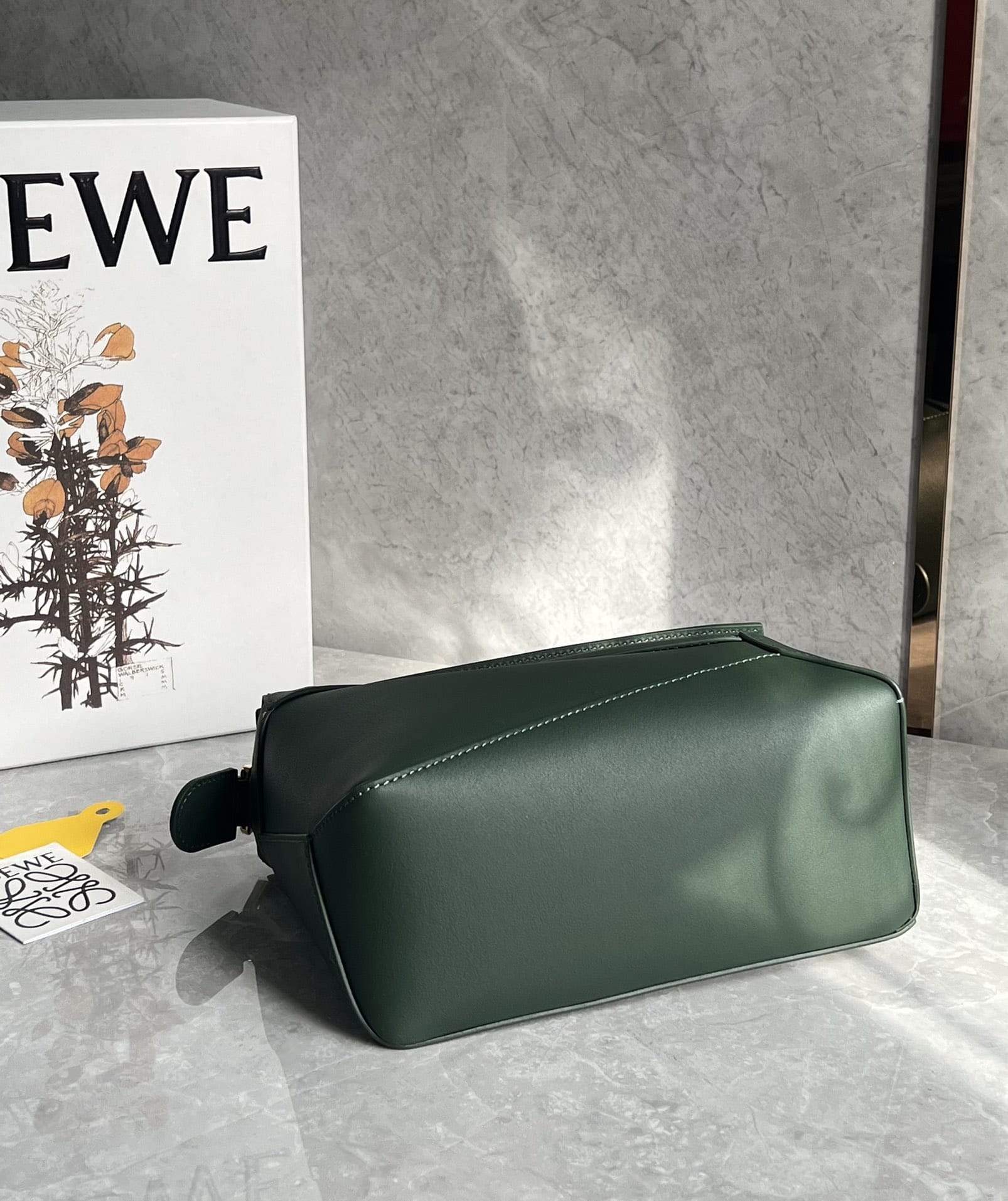 LOEWE Small Puzzle Bag In  Calfskin - Bottle Green