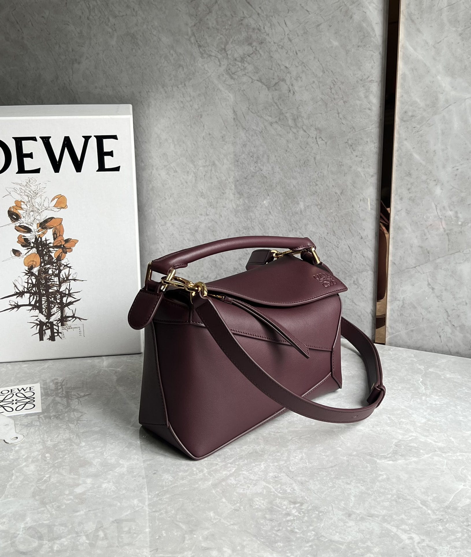 LOEWE Small Puzzle Bag In  Calfskin - Dark Burgundy