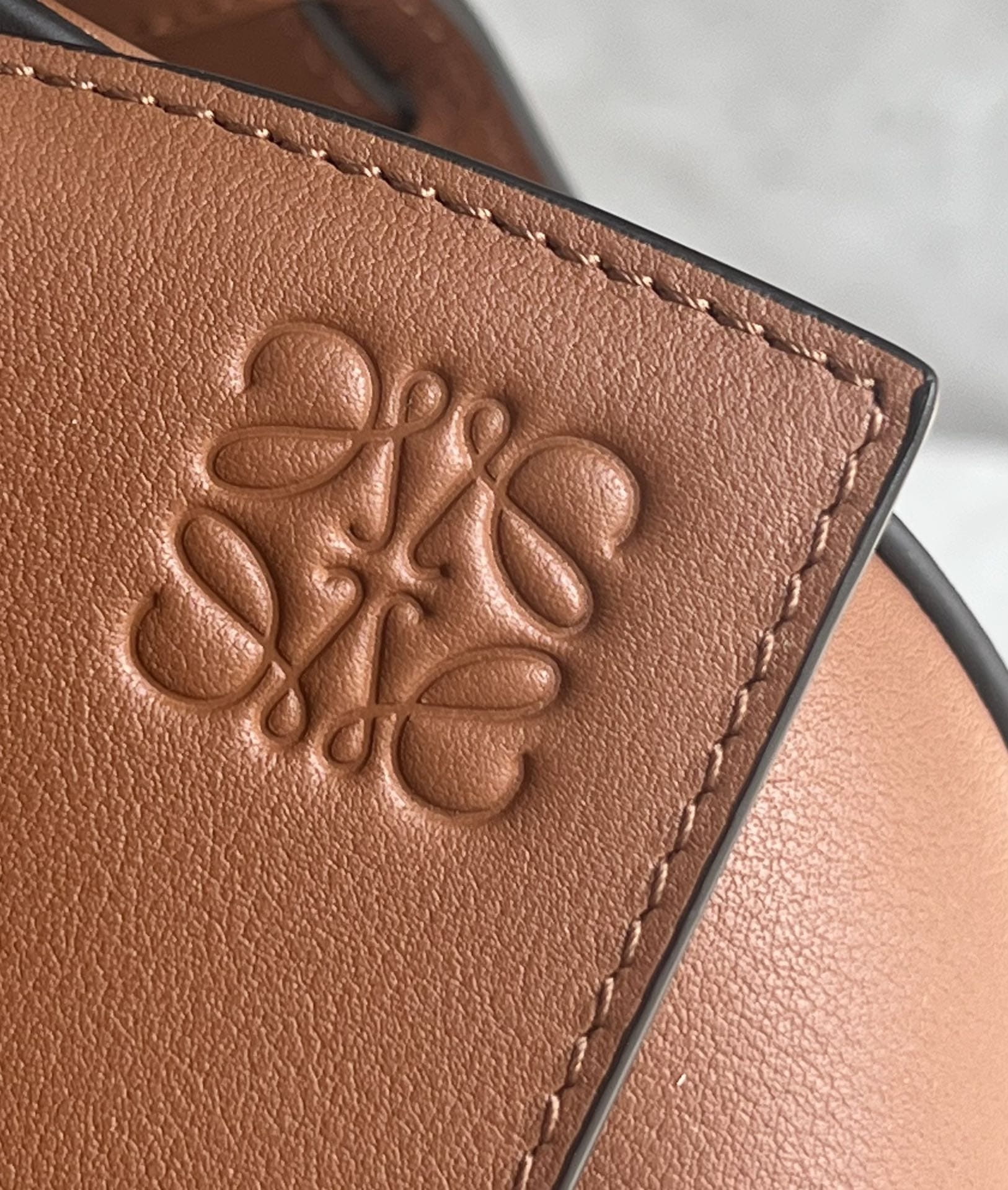 LOEWE Medium Puzzle Bag In  Calfskin - Tan