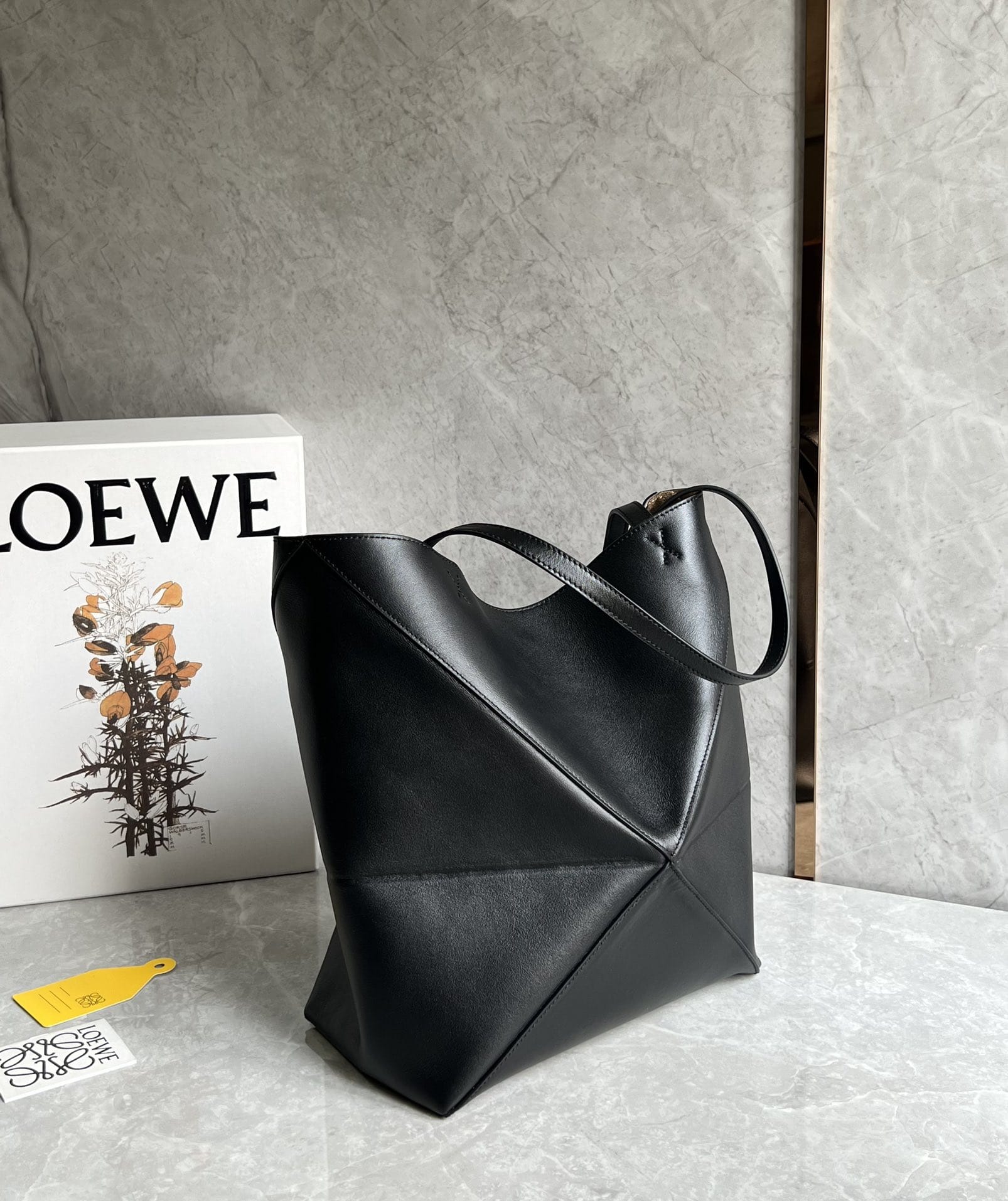 LOEWE Medium Puzzle Fold Tote Bag In Calfskin - Black