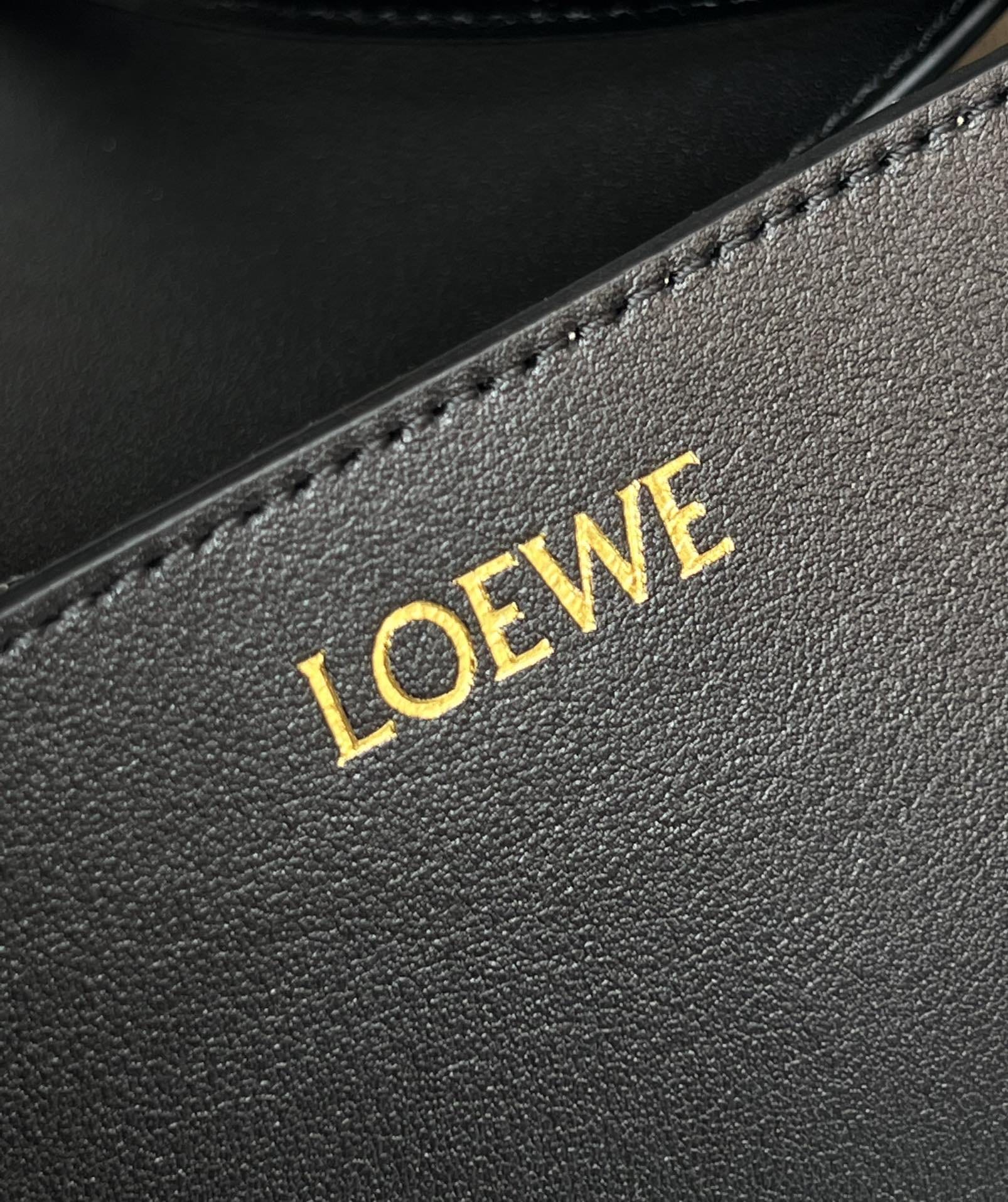 LOEWE Medium Puzzle Fold Tote Bag In Calfskin - Black