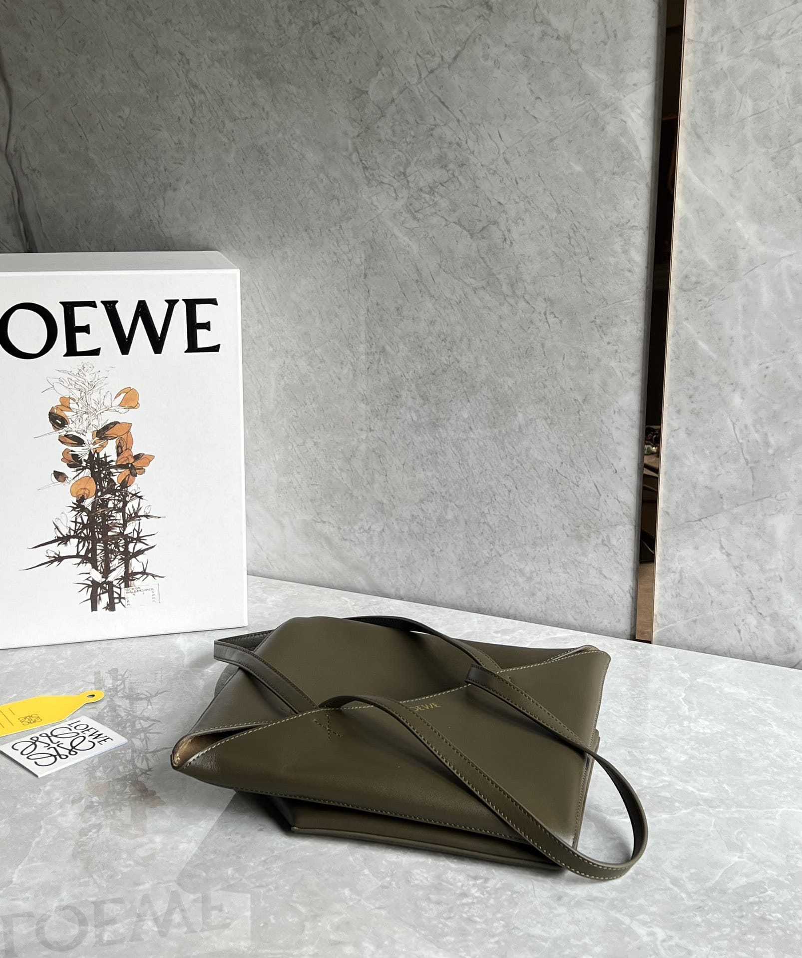 LOEWE Medium Puzzle Fold Tote Bag In Calfskin - Dark Khaki Green