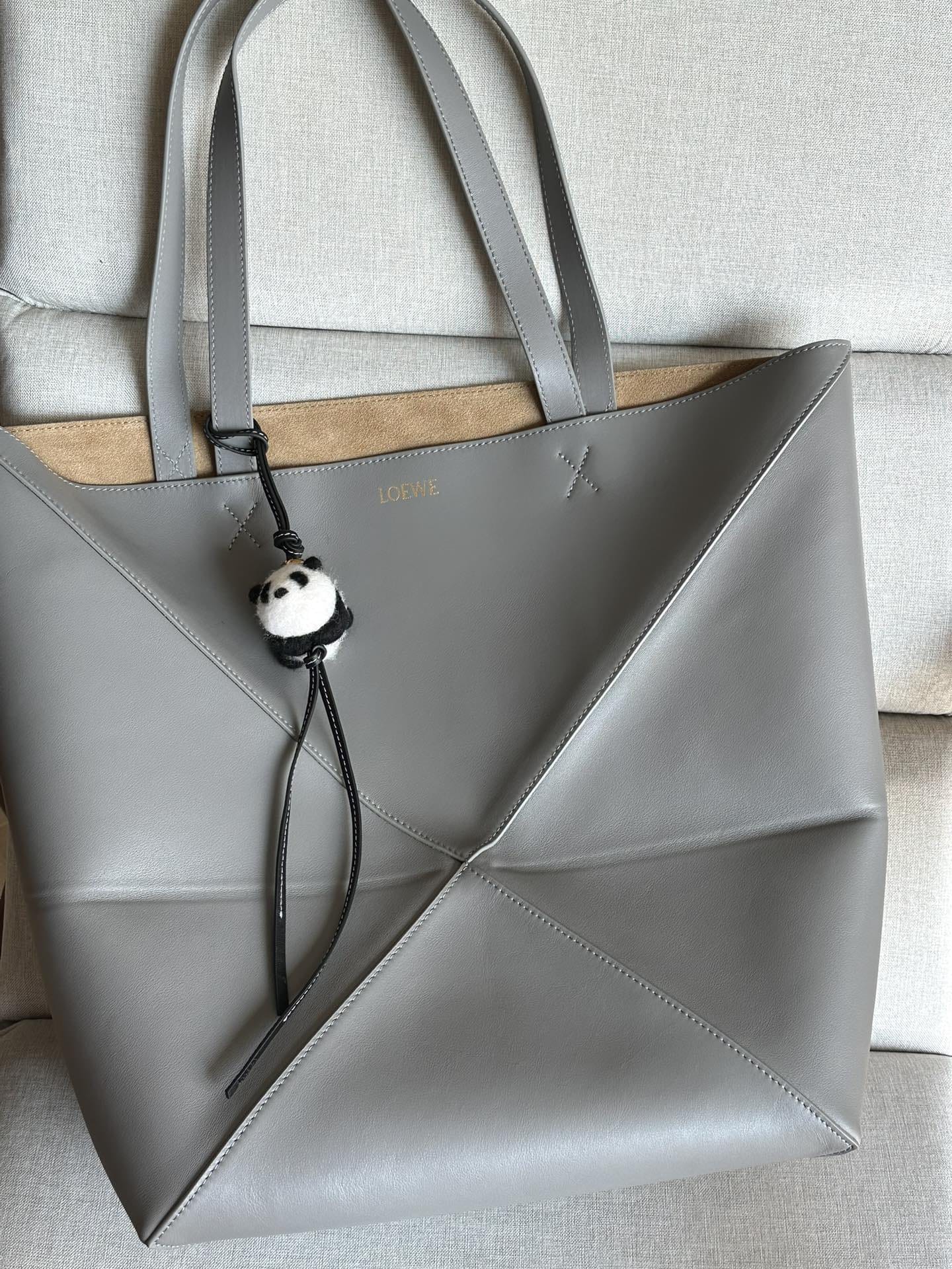 LOEWE XL Puzzle Fold Tote Bag In Calfskin - Pearl Grey