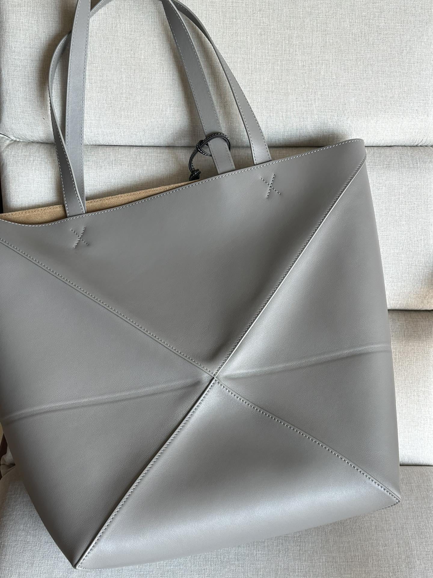 LOEWE XL Puzzle Fold Tote Bag In Calfskin - Pearl Grey