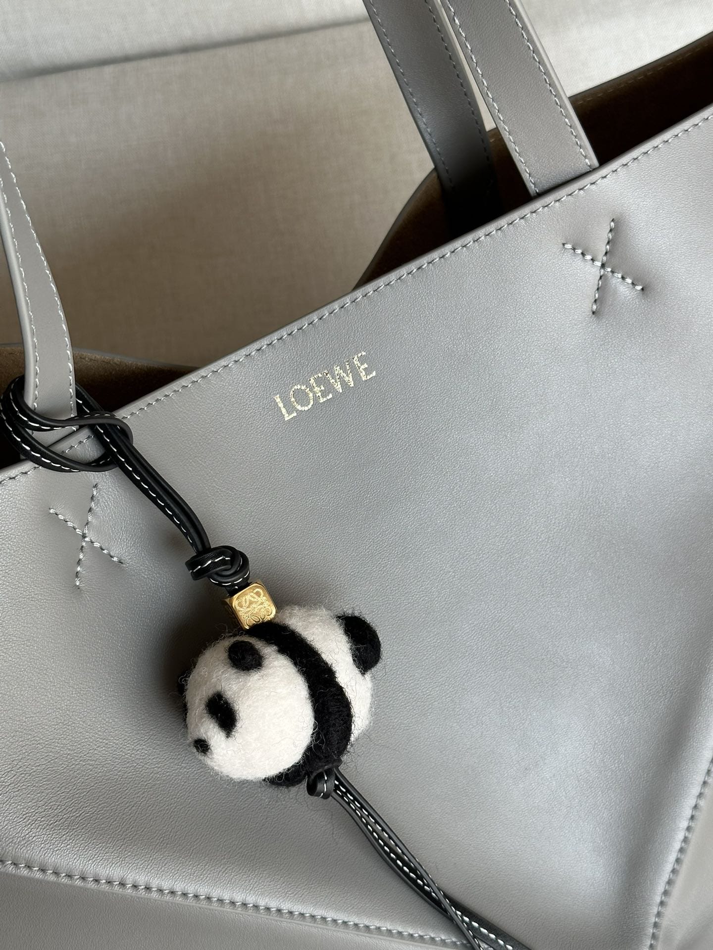 LOEWE XL Puzzle Fold Tote Bag In Calfskin - Pearl Grey