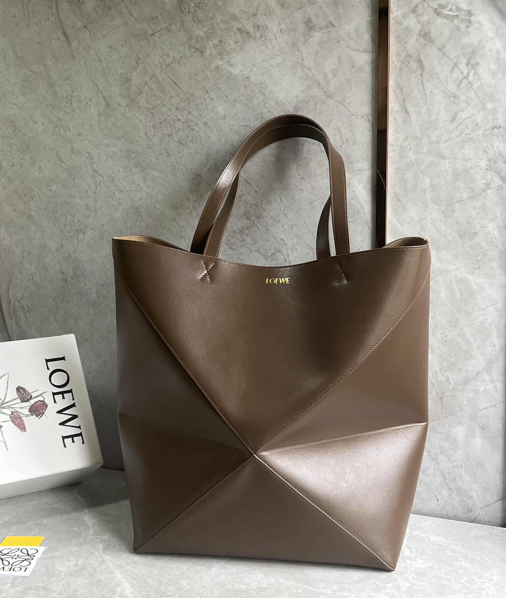 LOEWE XL Puzzle Fold Tote Bag In Calfskin - Umber