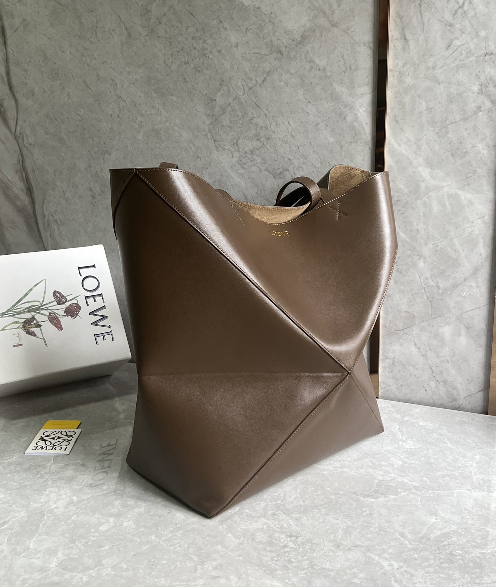 LOEWE XL Puzzle Fold Tote Bag In Calfskin - Umber