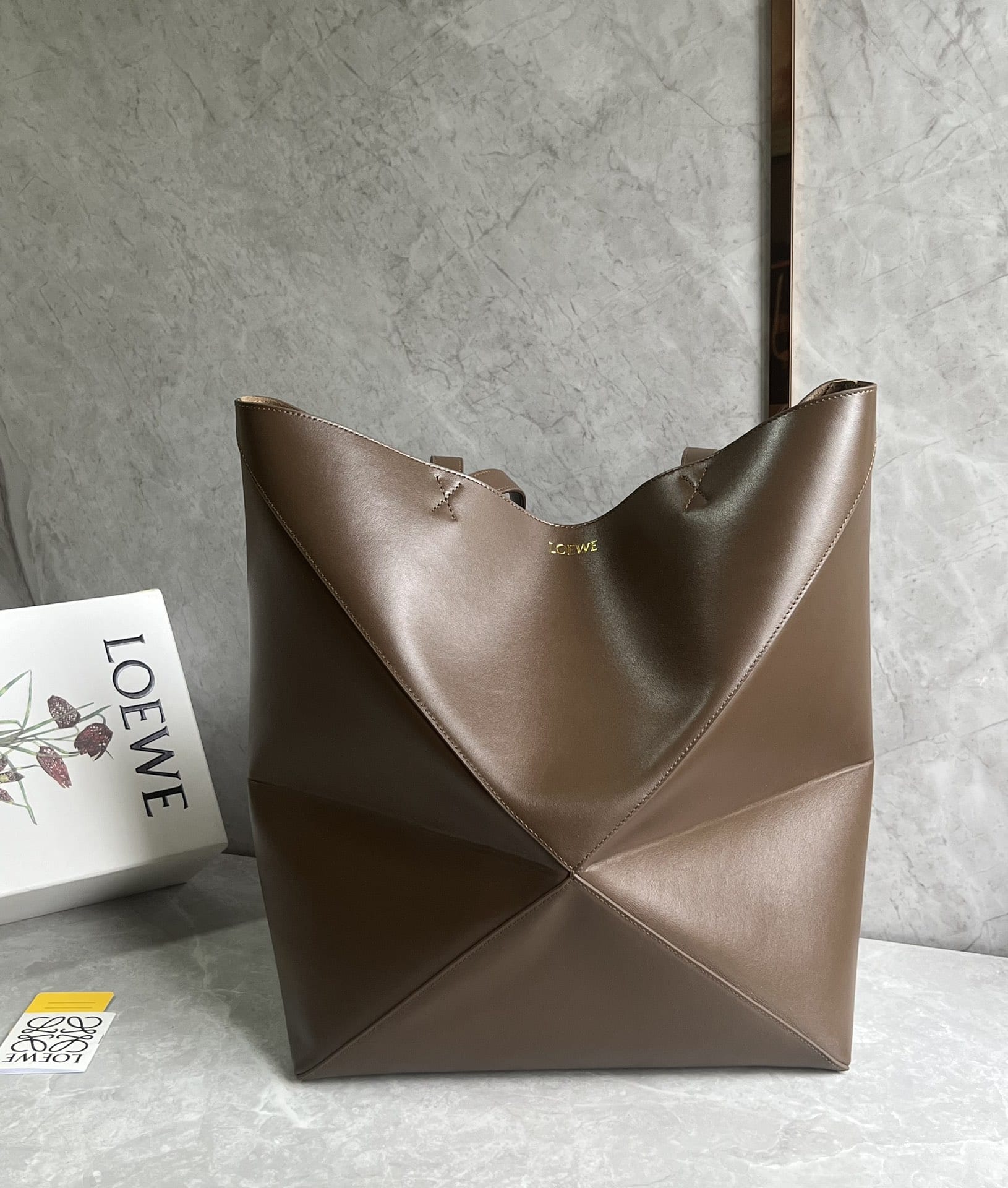 LOEWE XL Puzzle Fold Tote Bag In Calfskin - Umber