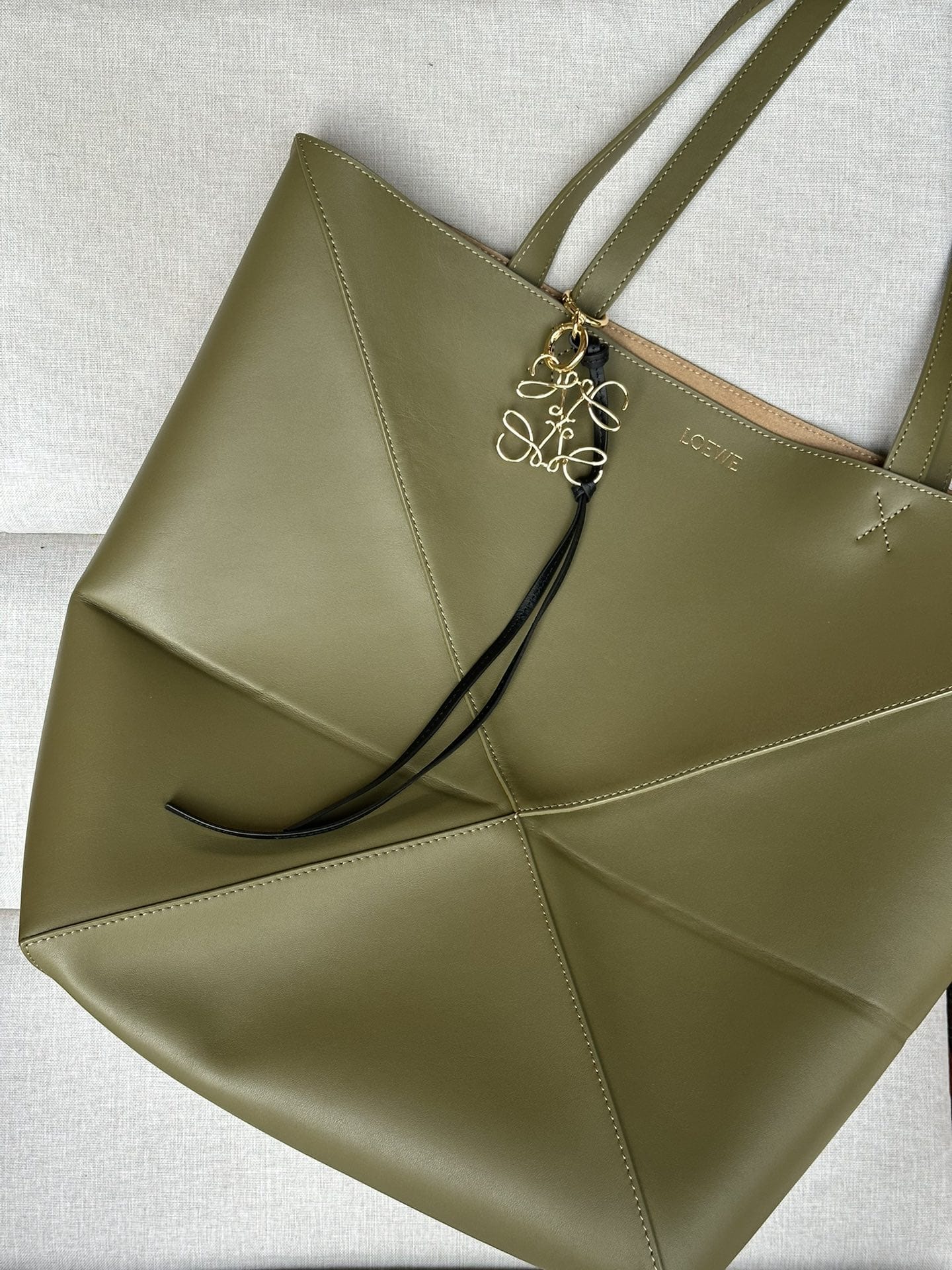 LOEWE XL Puzzle Fold Tote Bag In Calfskin - Olive