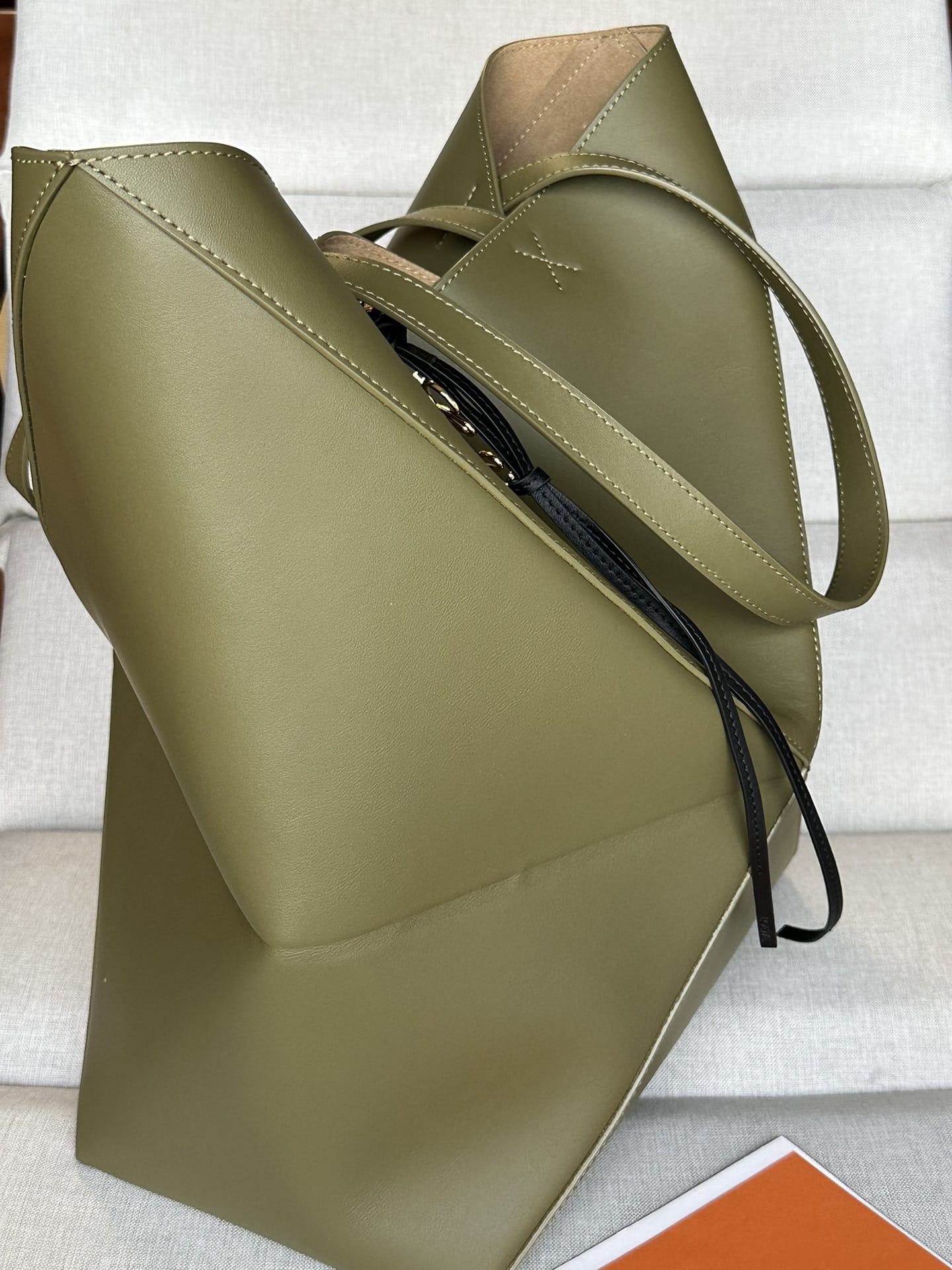 LOEWE XL Puzzle Fold Tote Bag In Calfskin - Olive