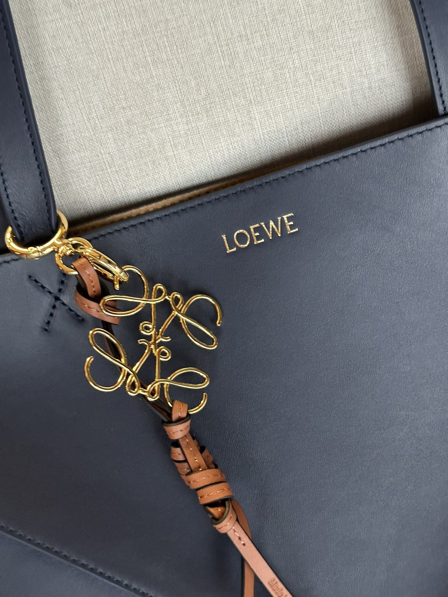 LOEWE XL Puzzle Fold Tote Bag In Calfskin - Abyss Blue