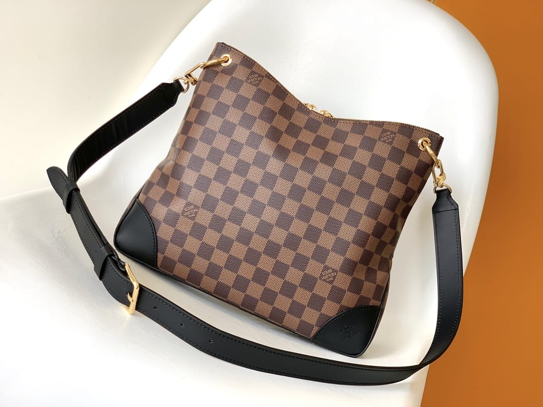 Louis Vuitton Odeon MM Shoulder Bag in Damier Canvas