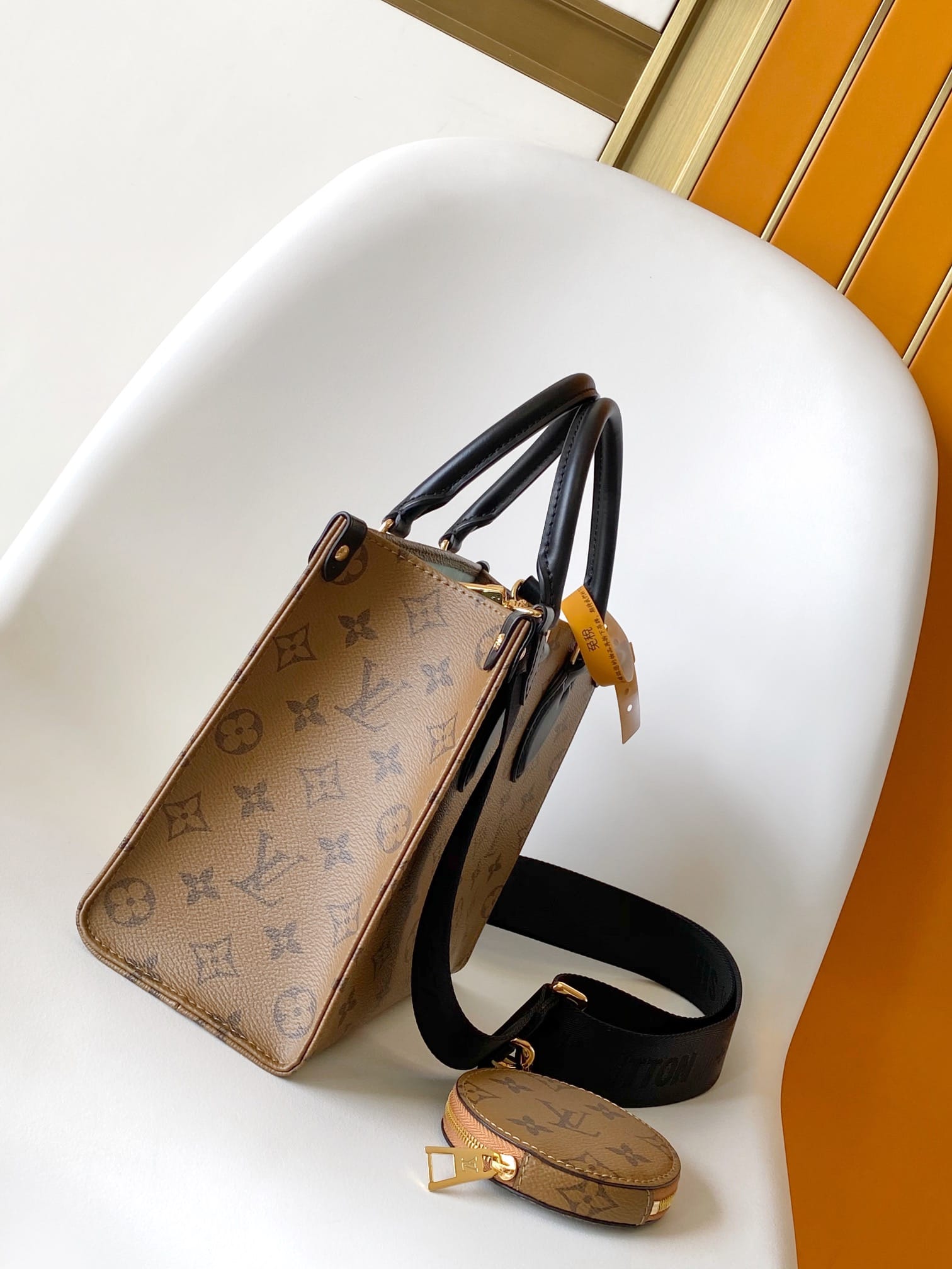 Louis Vuitton OnTheGo PM Toto Bag in Monogram Canvas - Duck Head